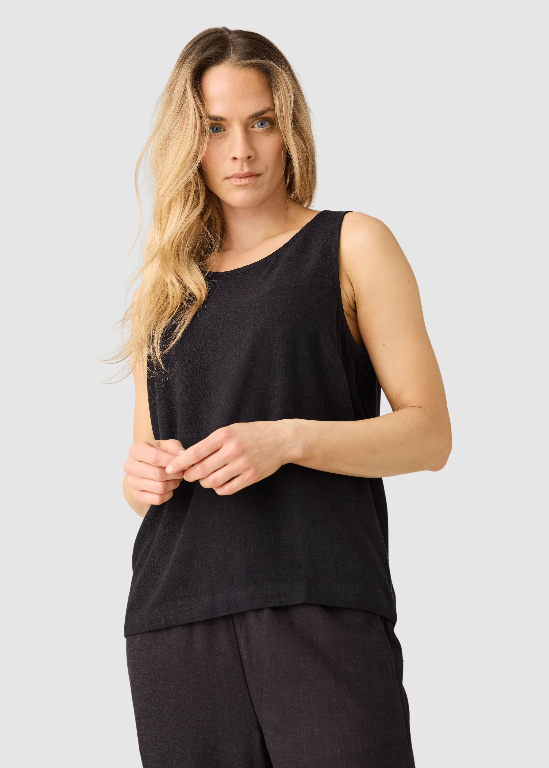 Linen-MIX Top Black Jet Linen-MIX Top Black Jet