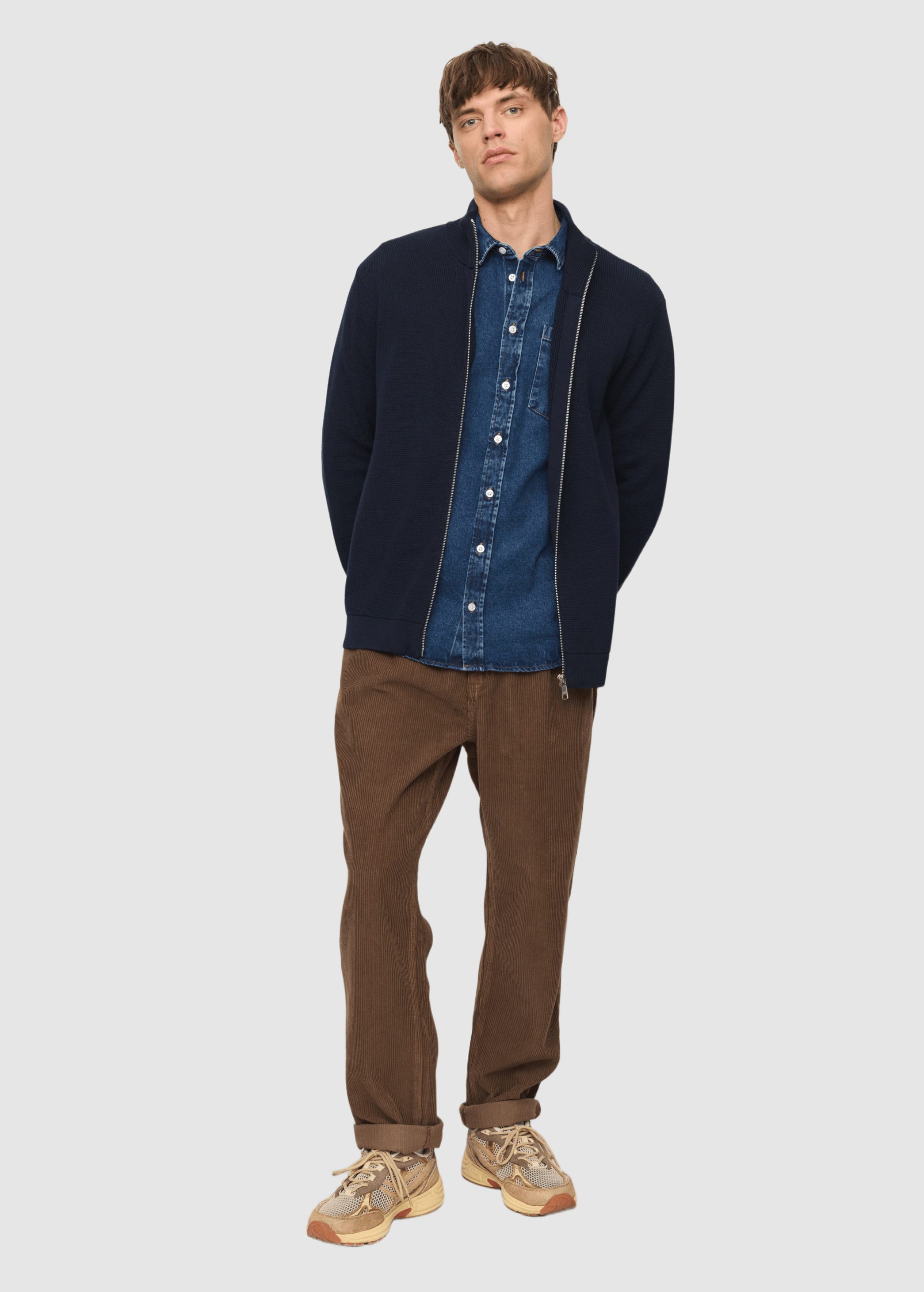 recolution-tarragon-dark-navy-4.jpeg Tarragon Dark Navy