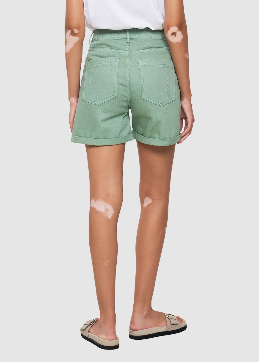 Shorts Elodea