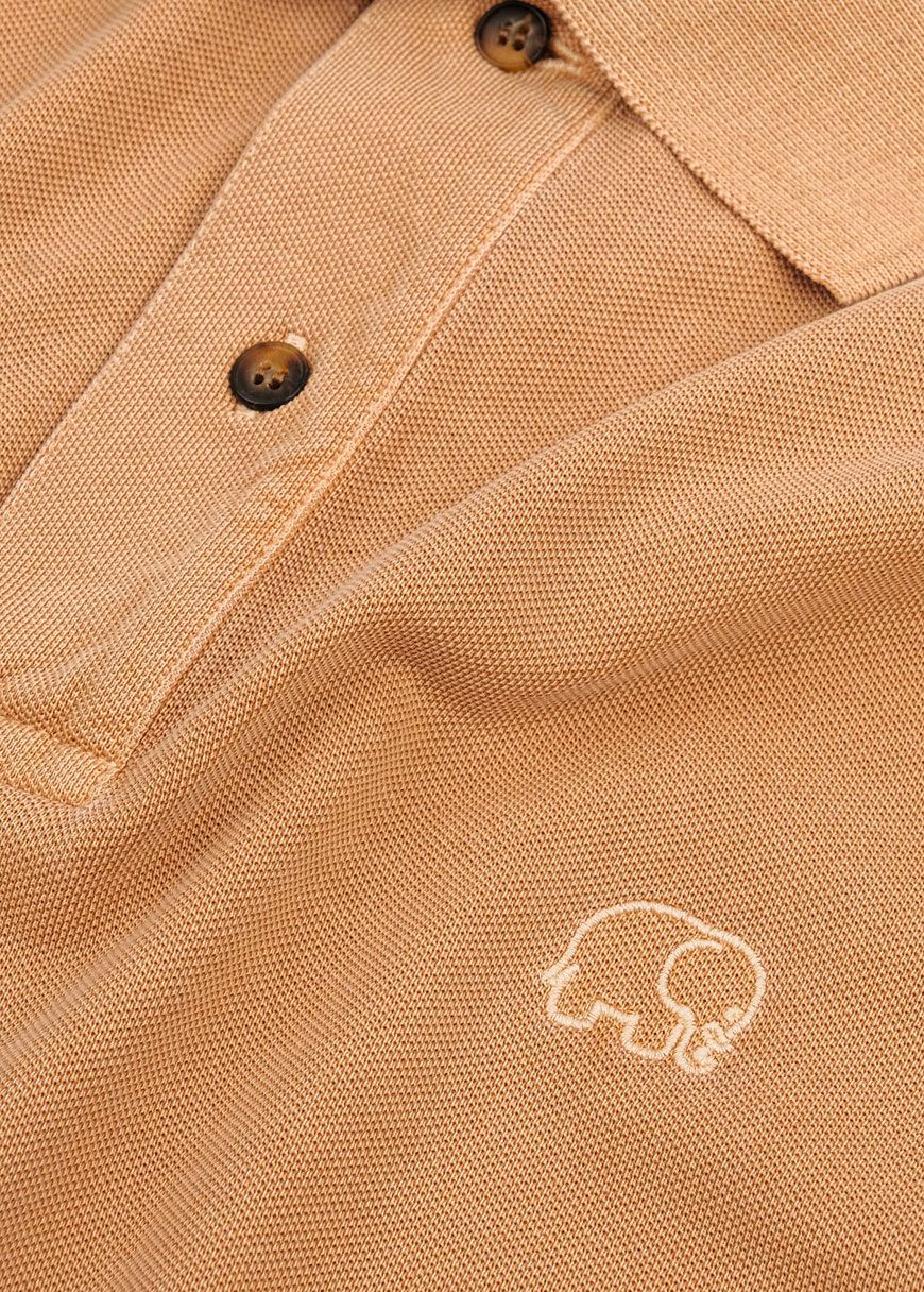 Essential Pigment Polo