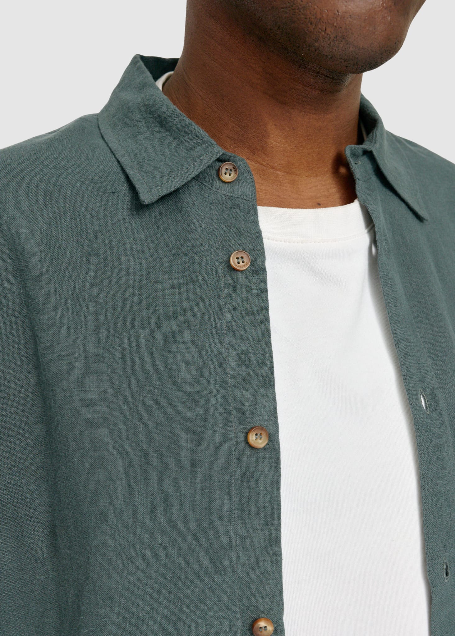 Classic Linen Shirt Bottle