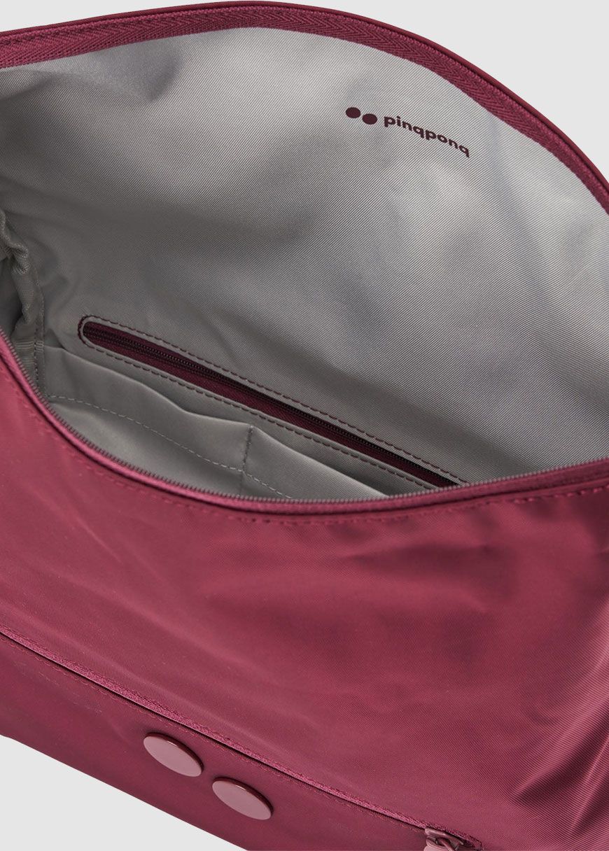 pinqponq_aksel_AW_25_PP_PPC_AKS_001_Changeant_Glazed_Red_4_5608ca93e5 Aksel