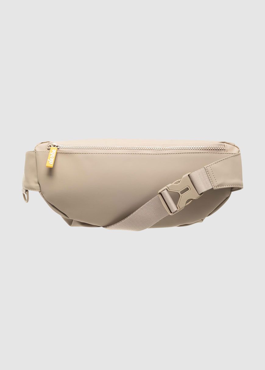 Phoebbag Dog