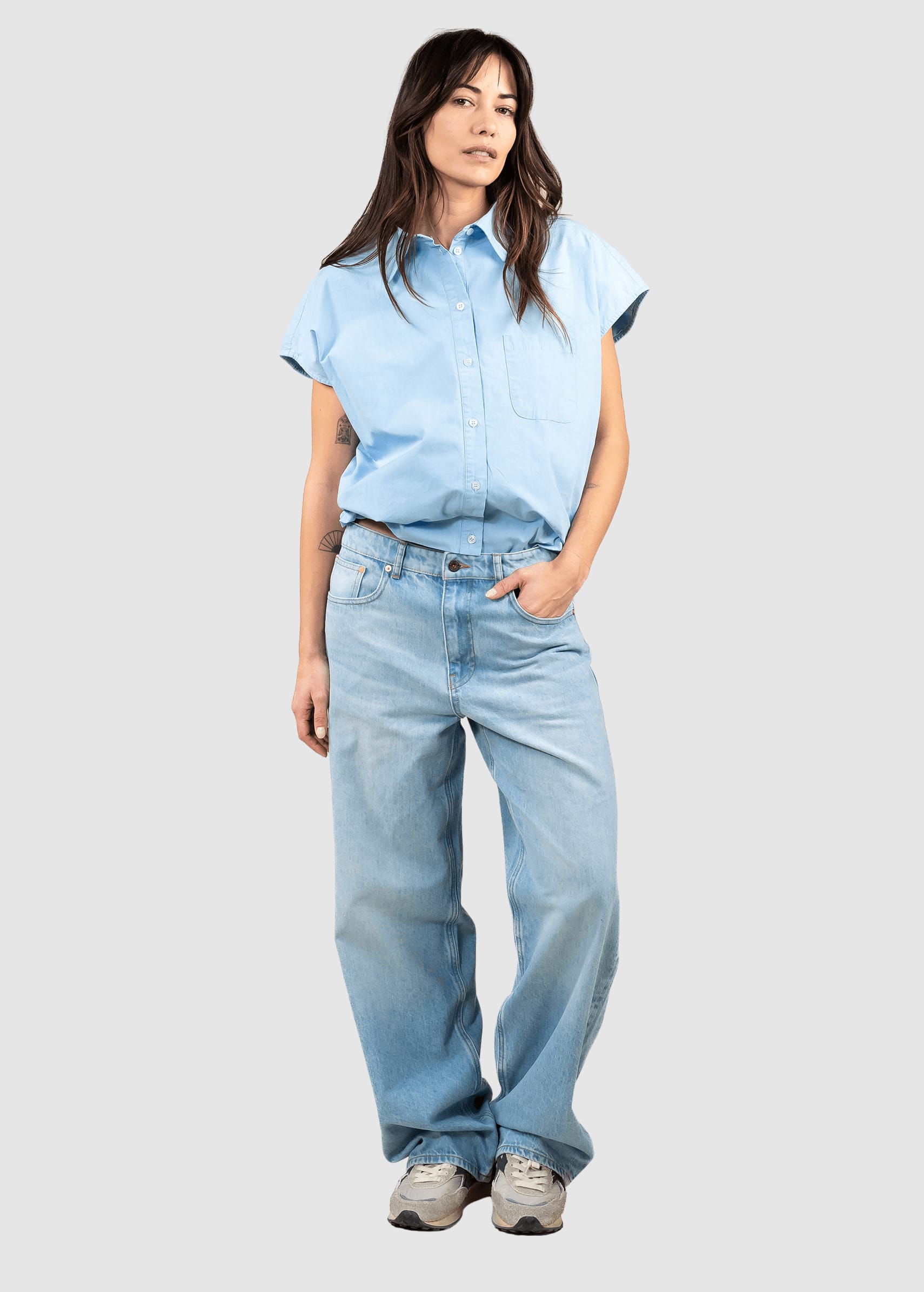 Ruby Relaxed Light Blue Ruby Relaxed Light Blue