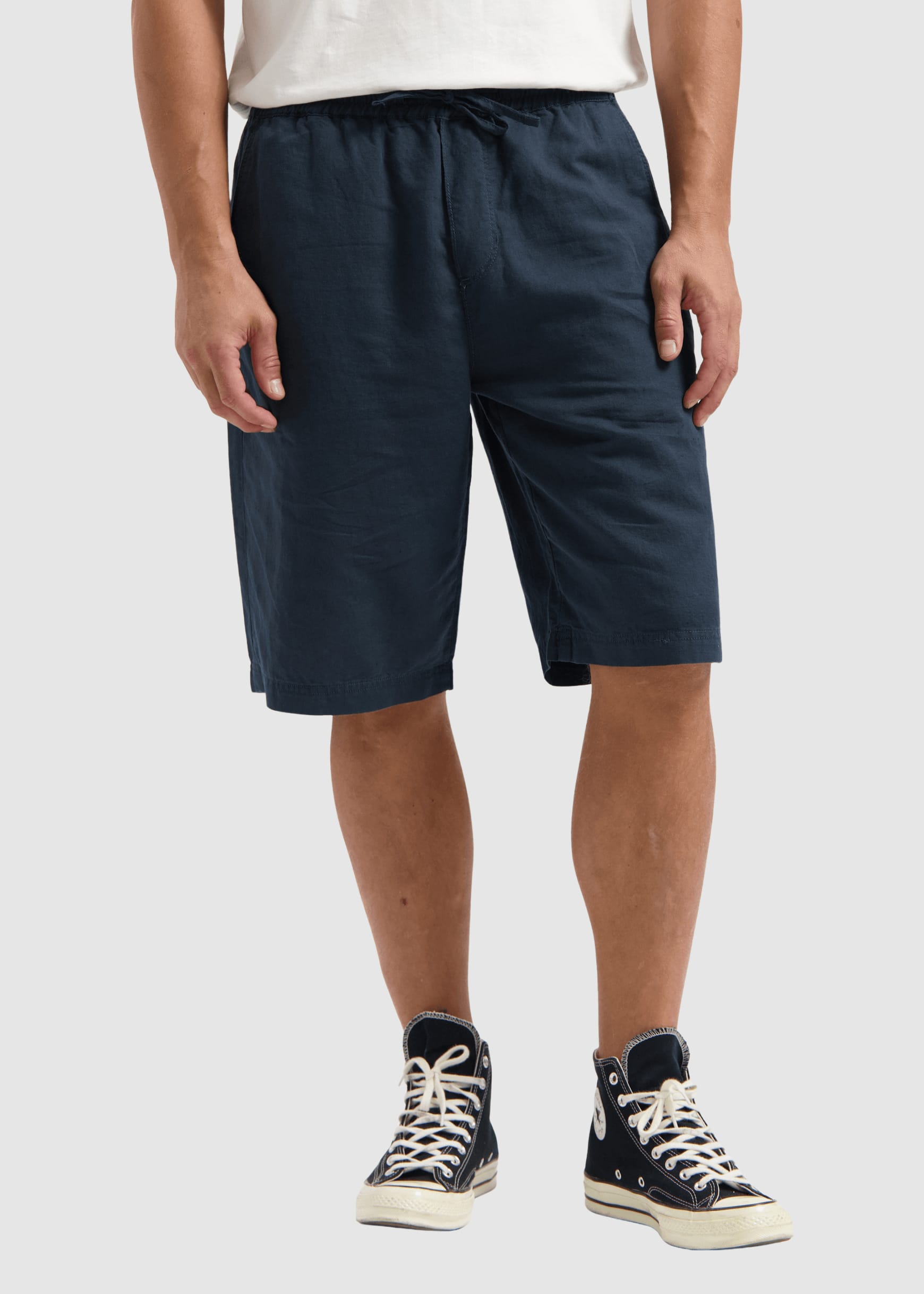Tyler Linen Short Midnight Blue