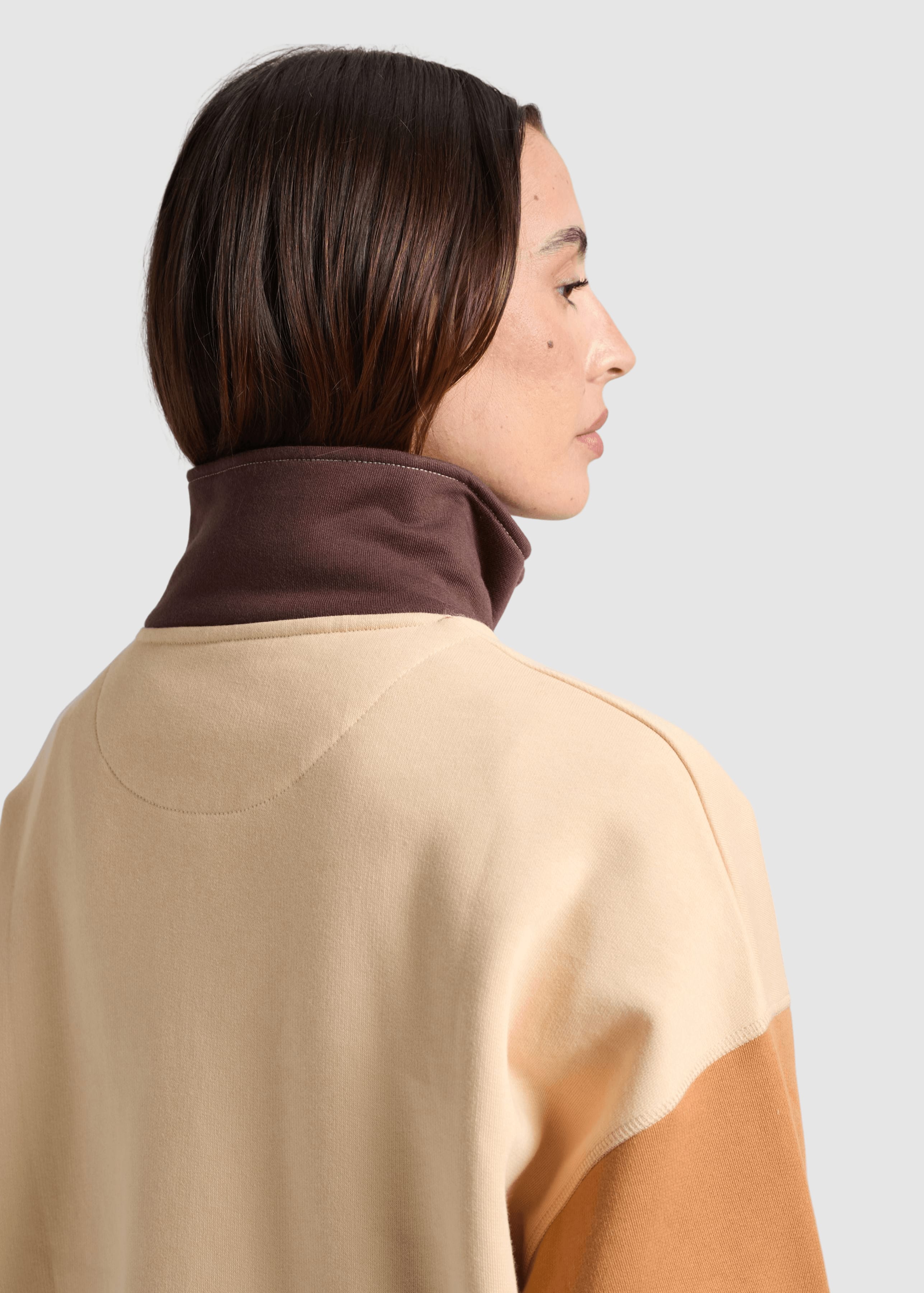 trendsplant-women-s-color-block-quarter-zip-sweatshirt-gray-sand-brown-4.jpeg Women's Color Block Quarter Zip Sweatshirt Gray Sand Brown