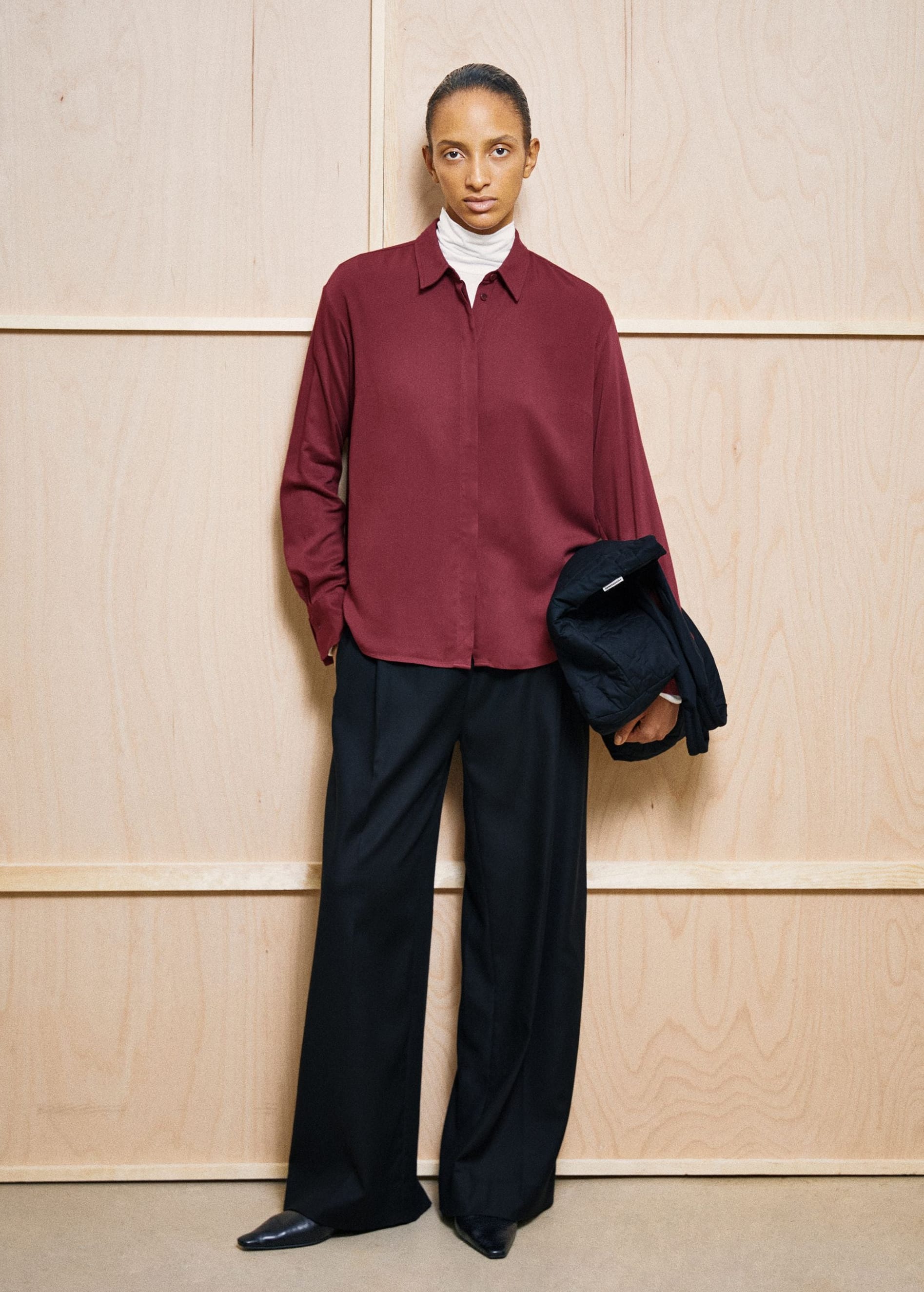 armedangels-larisaana-longsleeve-blouse-velvet-red-4.jpeg Larisaana Longsleeve Blouse Velvet Red