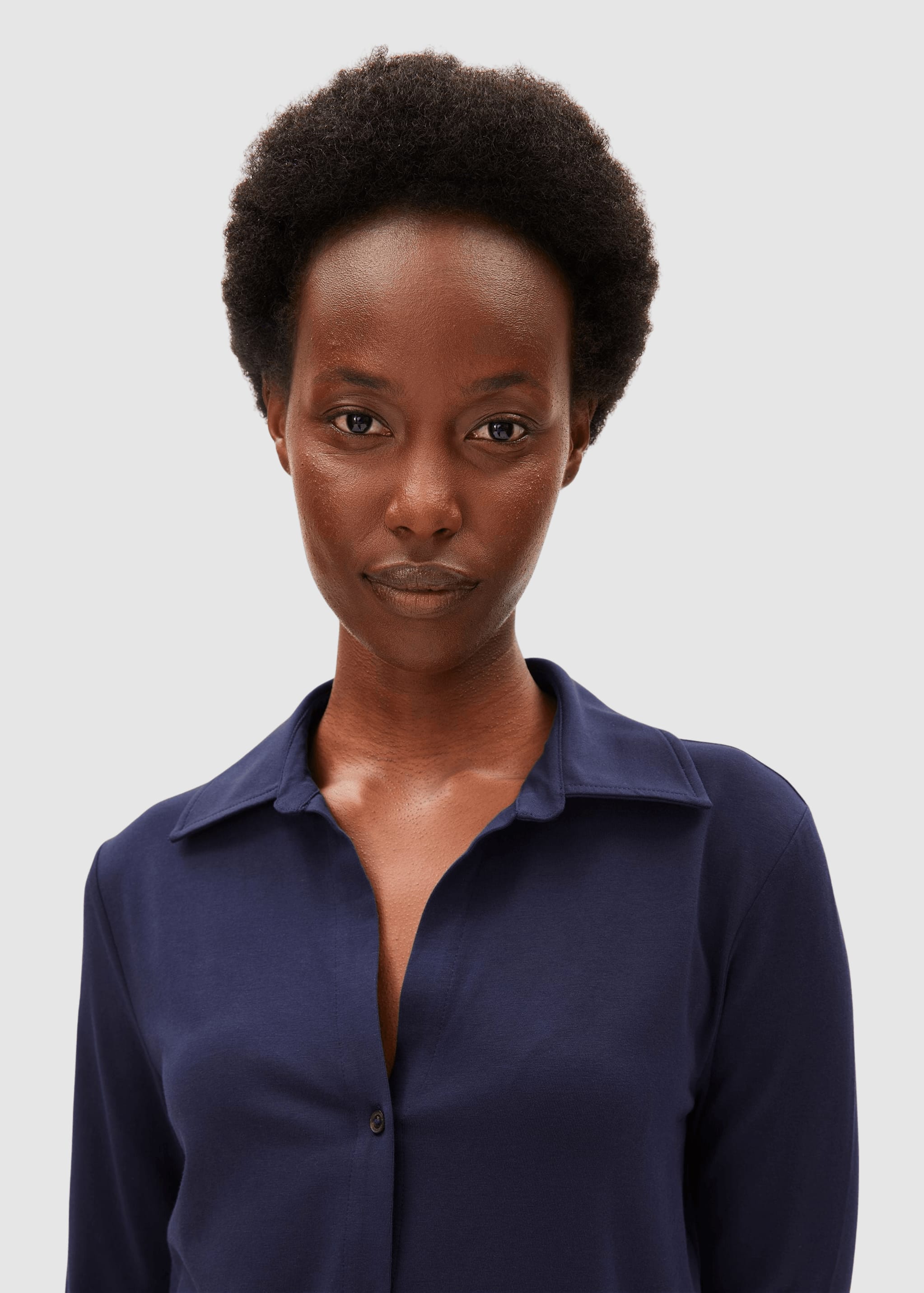 armedangels-nalaannia-blouse-tinted-navy-3.jpeg Nalaannia Blouse Tinted Navy