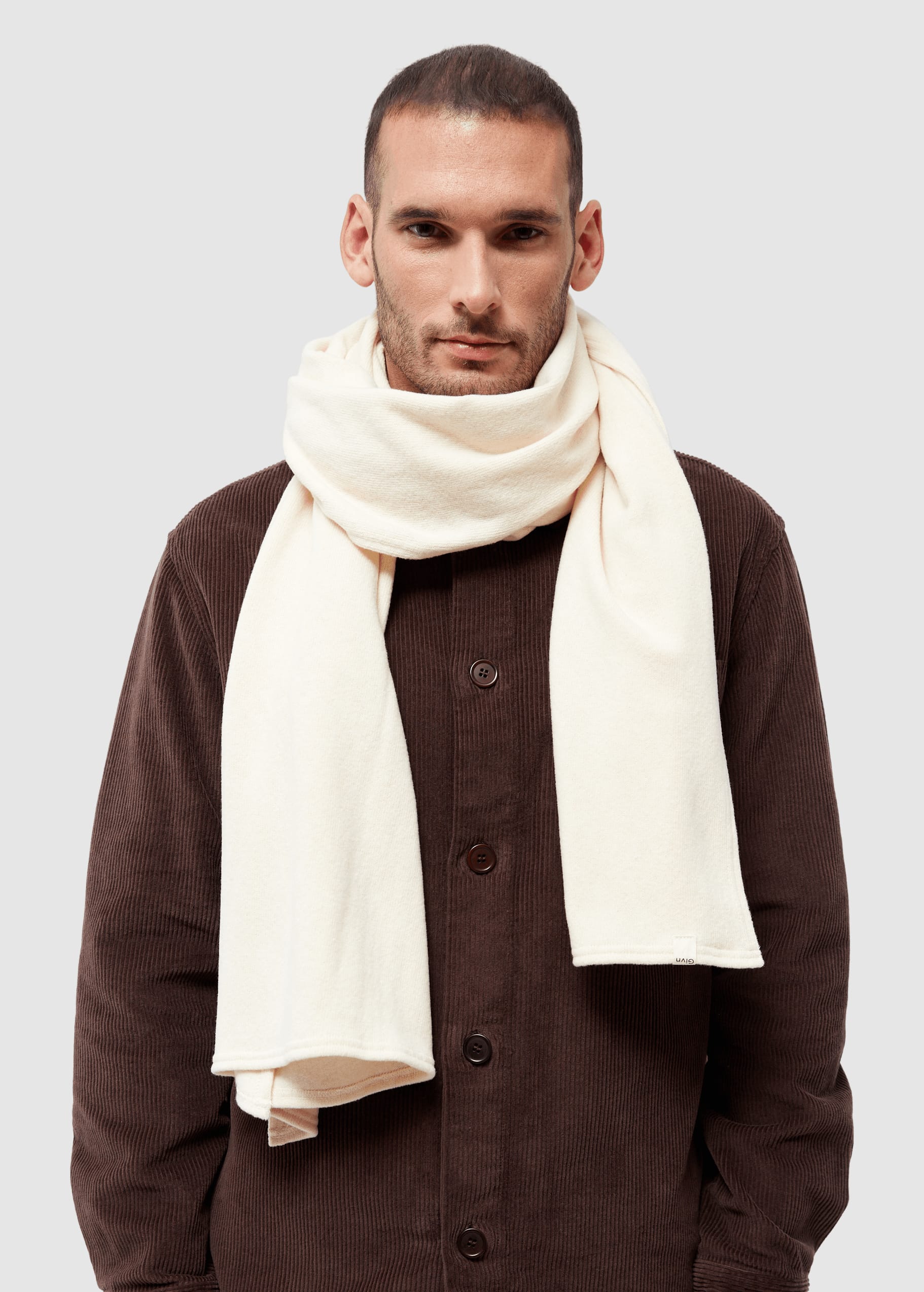 givn-gbdana-off-white-2.jpeg Gbdana Off White
