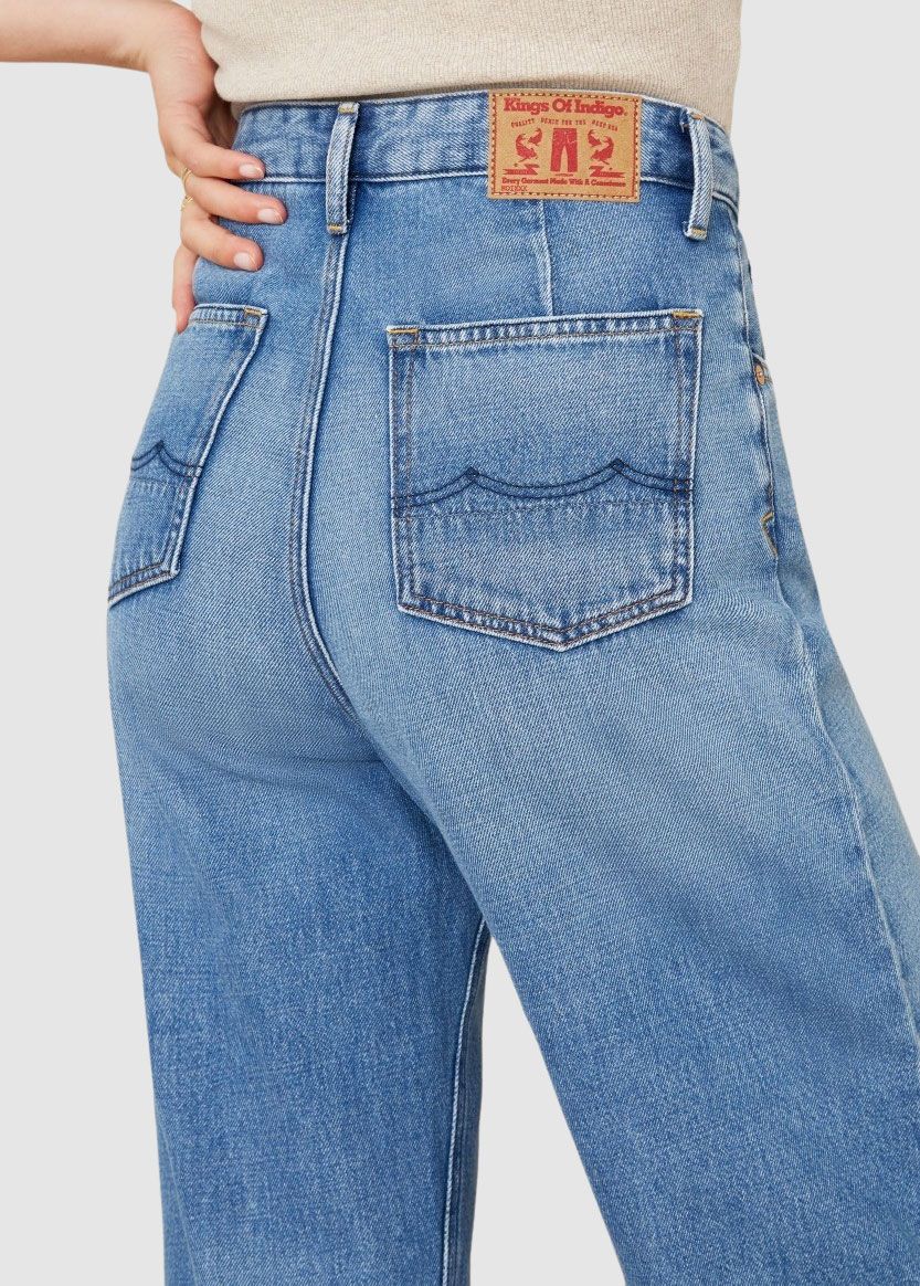 Leila Cropped Leila Cropped