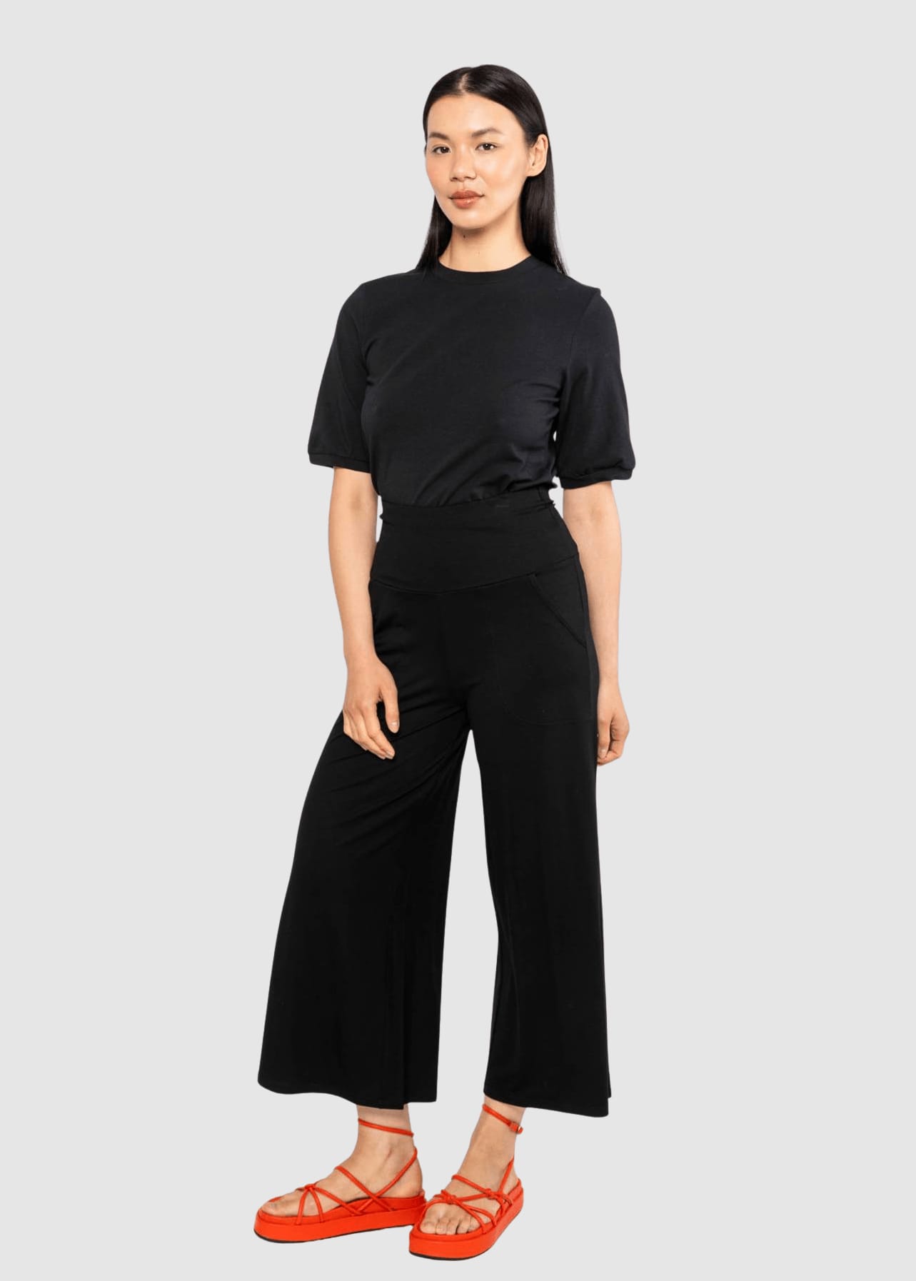 Cul De Berlin Soot Black