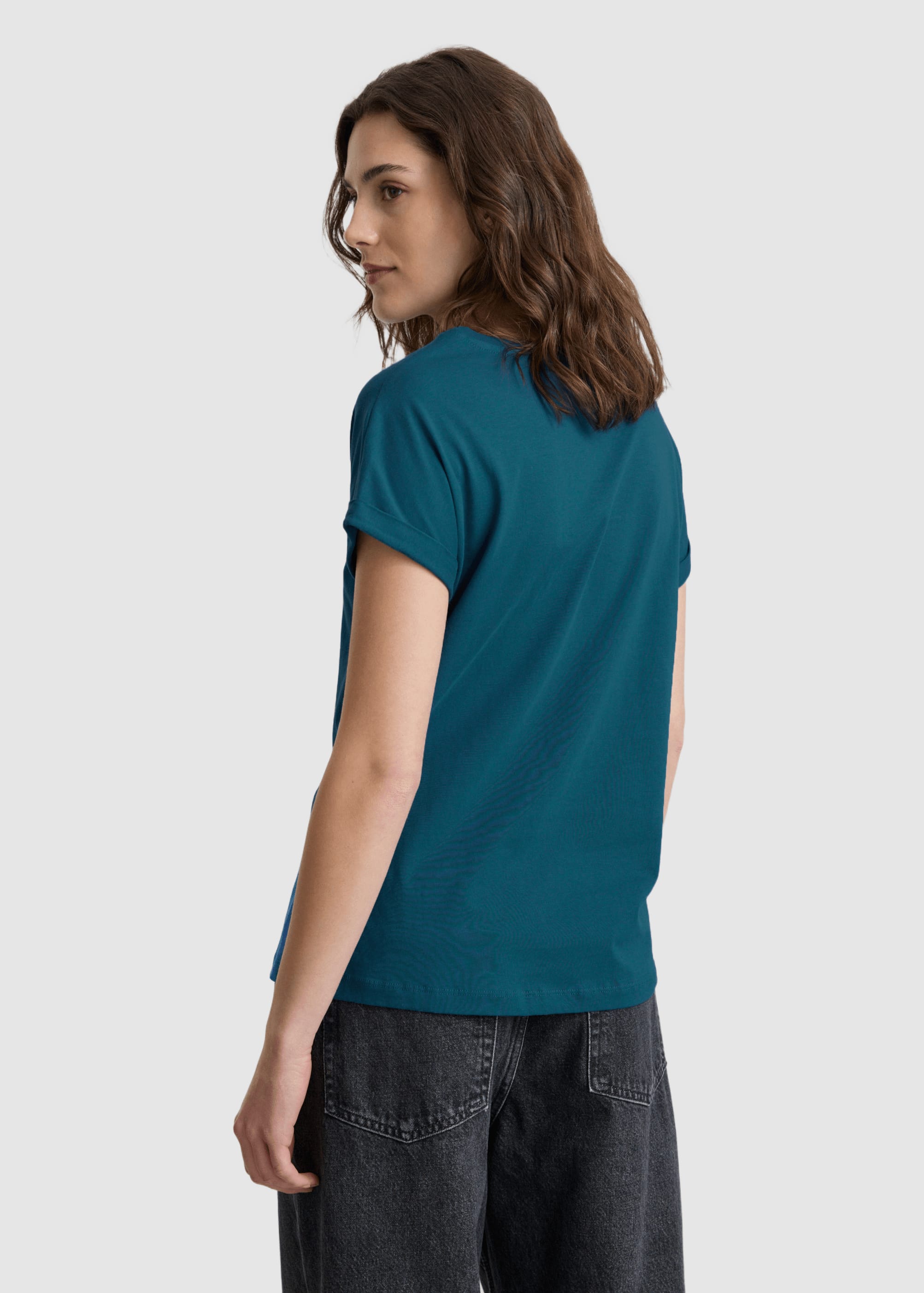 recolution-cayenne-deep-teal-2.jpeg Cayenne Deep Teal