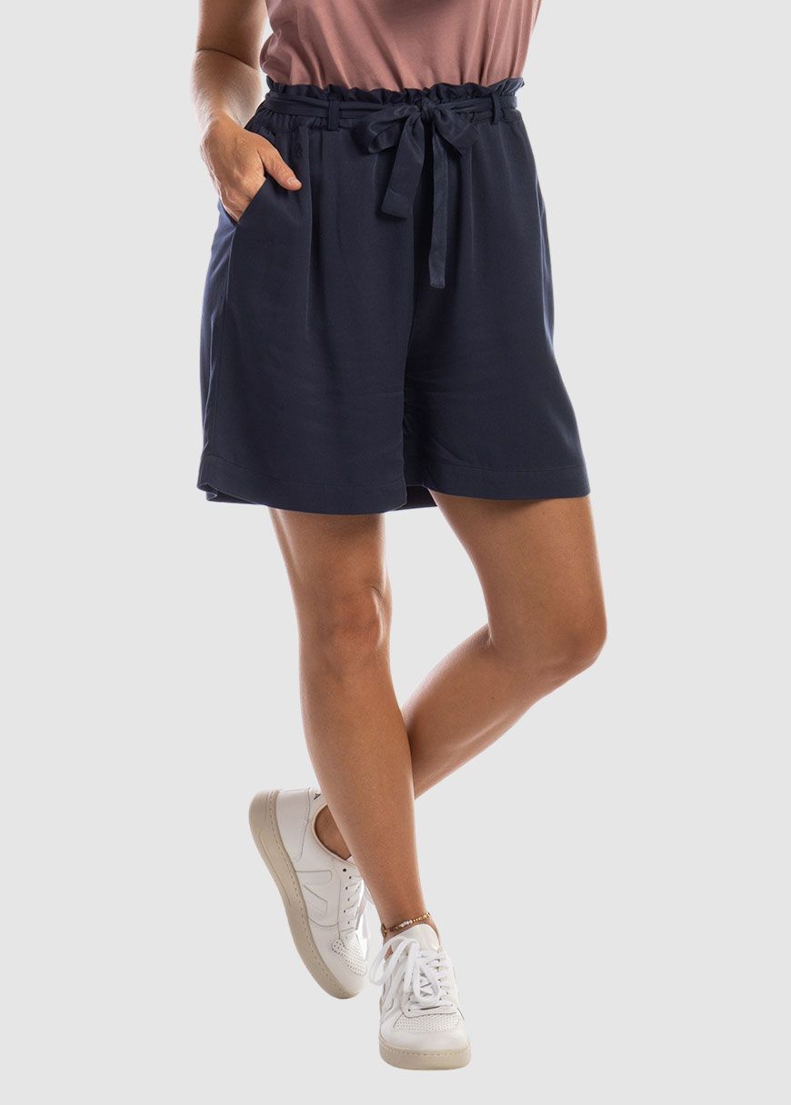 Short Antonia Short Antonia