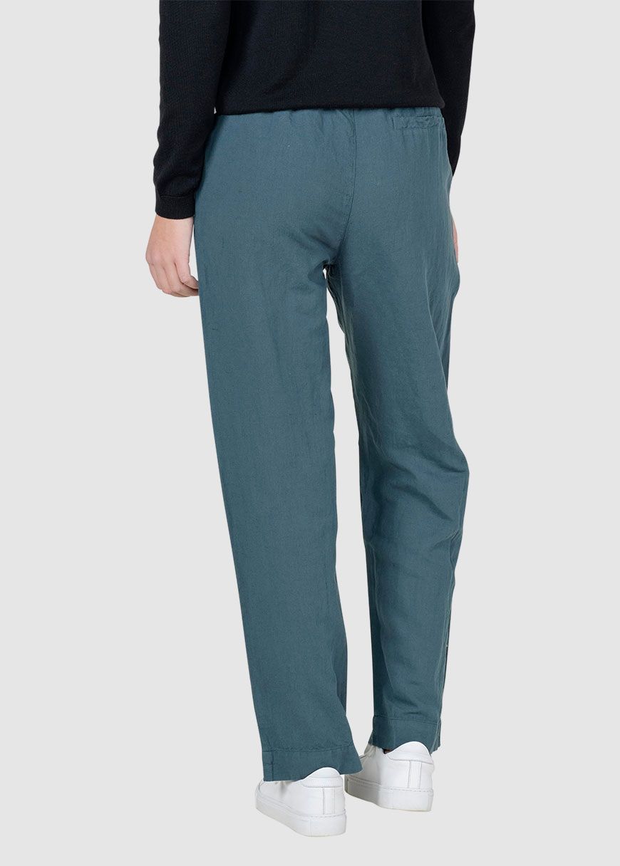 Jennifer Pant Jennifer Pant
