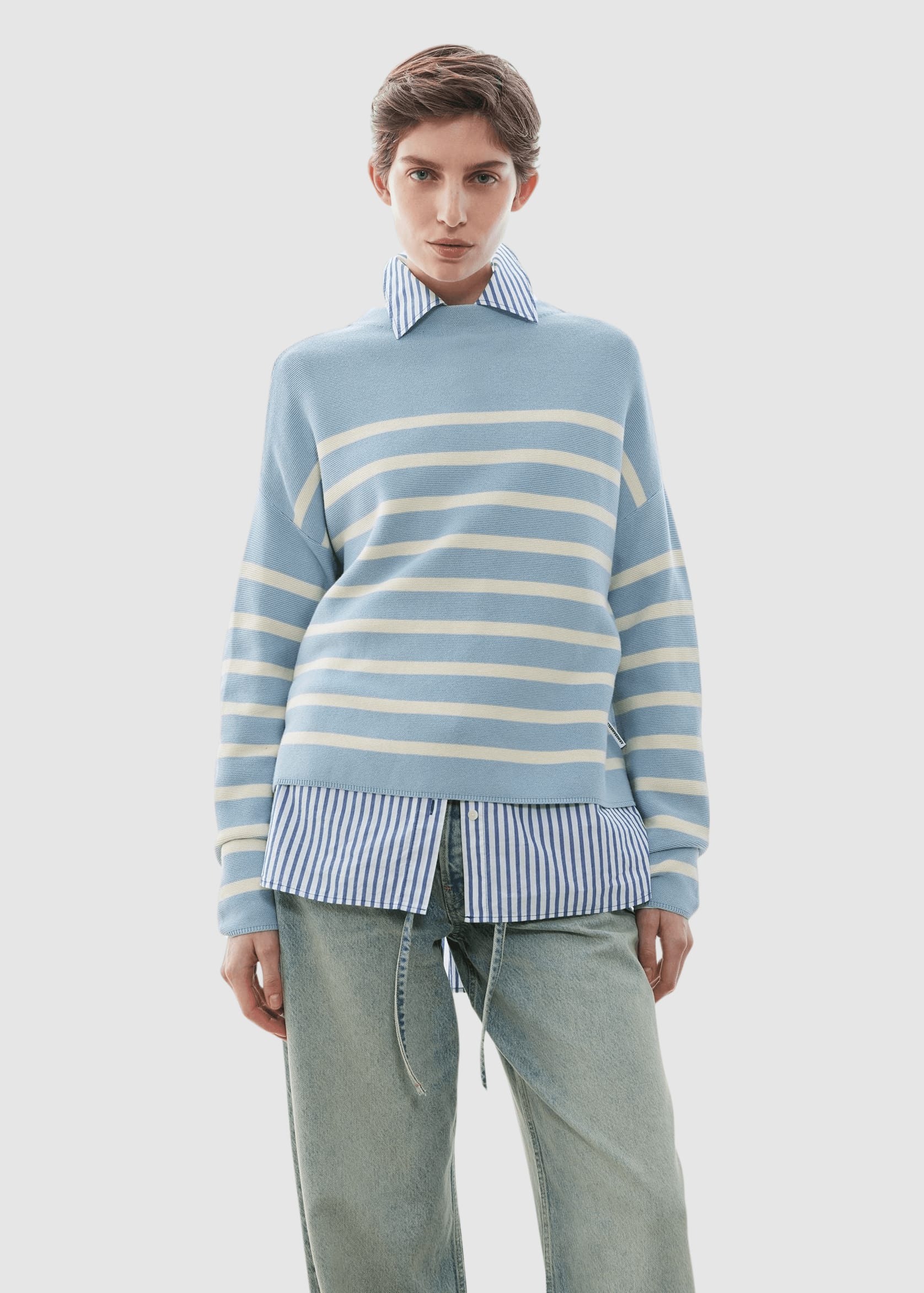 Merinaa Stripes Knit Sweater Blue Glow-Oatmilk