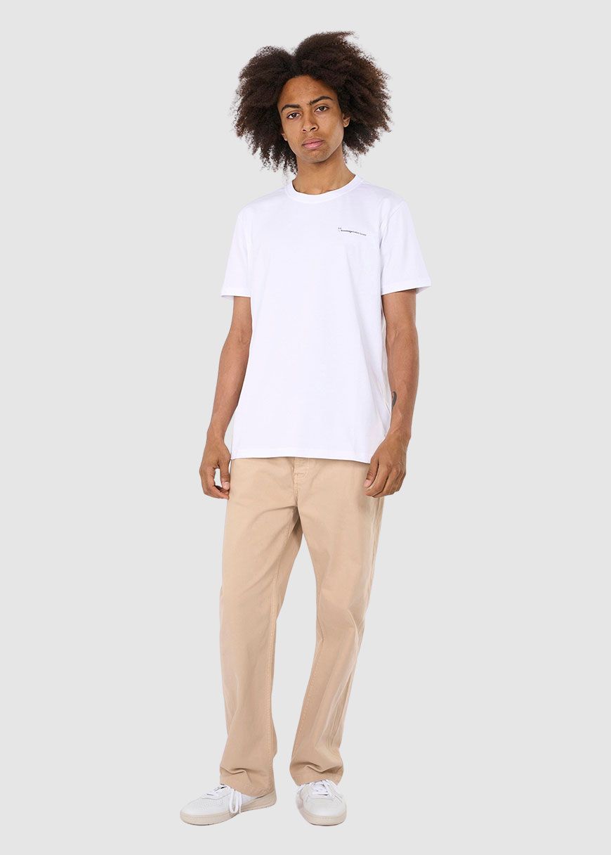 Regular Trademark Mountain Back Printed T-Shirt Regular Trademark Mountain Back Printed T-Shirt