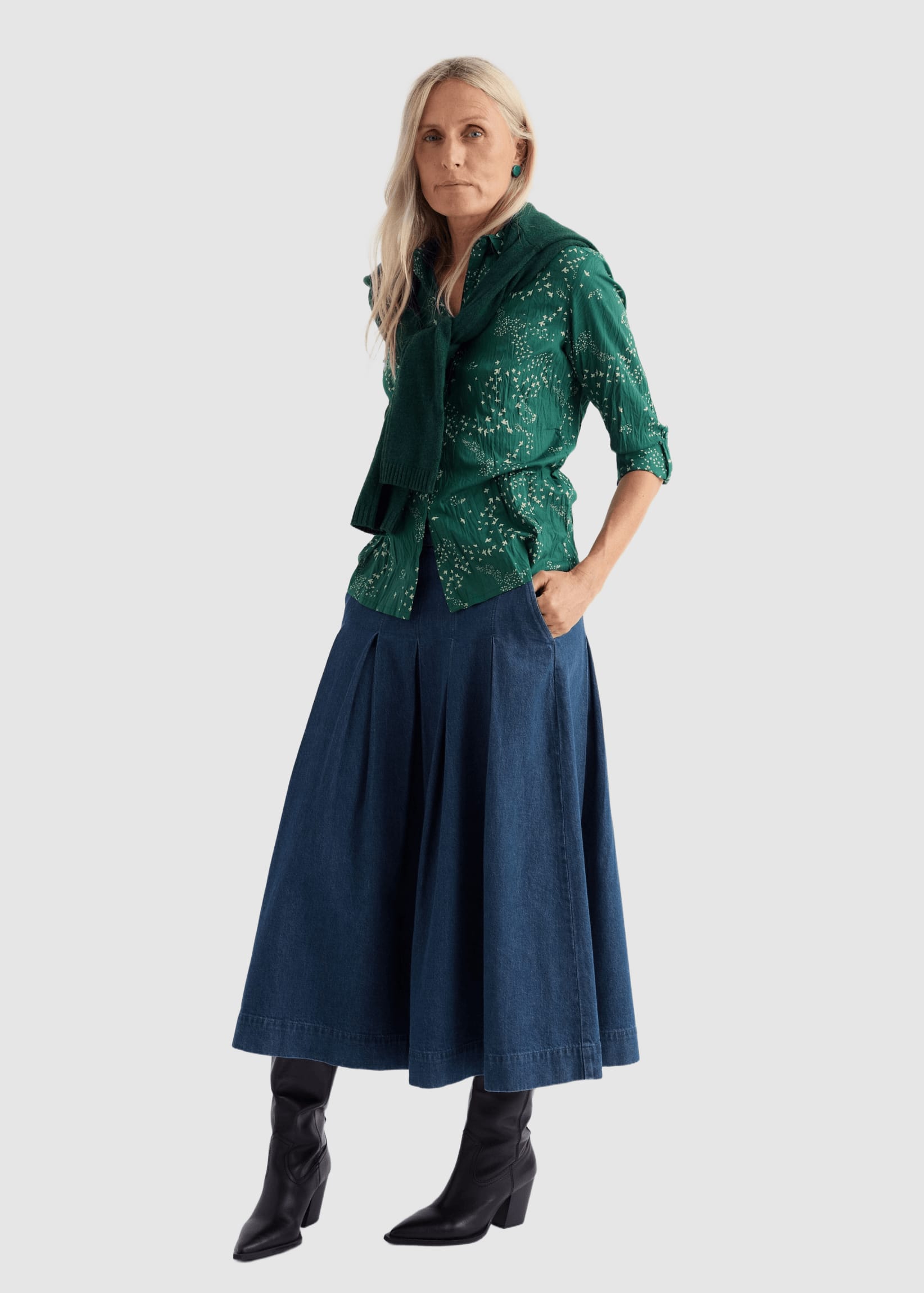 seasalt-cornwall-larissa-shirt-murmuration-dark-thyme-3.jpeg Larissa Shirt Murmuration Dark Thyme