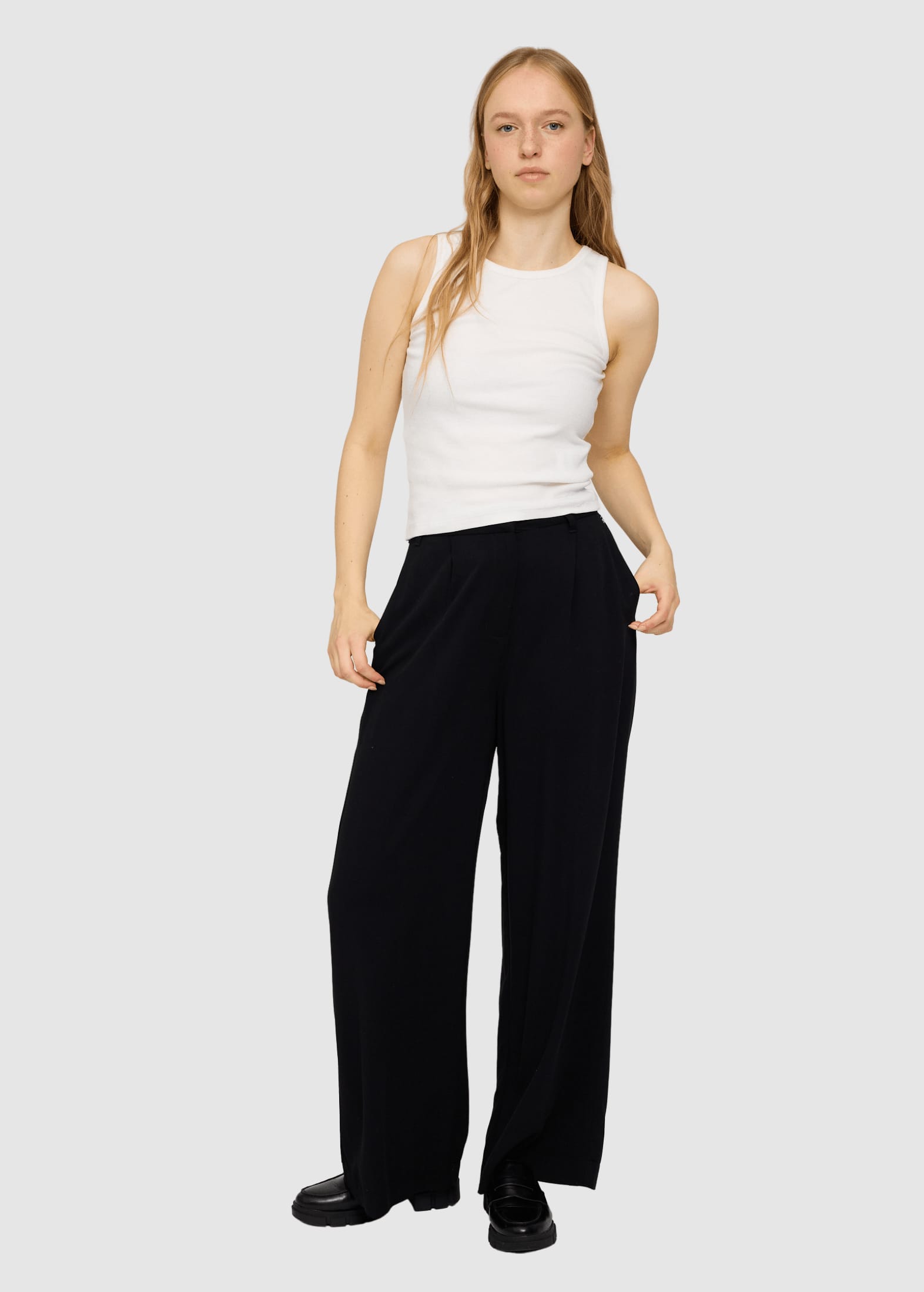Pleated Viscose Pants Black Pleated Viscose Pants Black