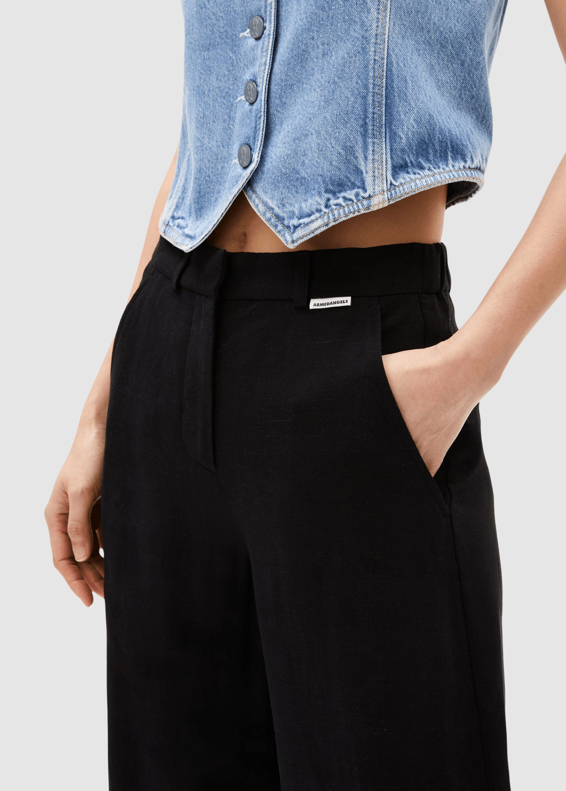 Caarunus Lino Pant Black