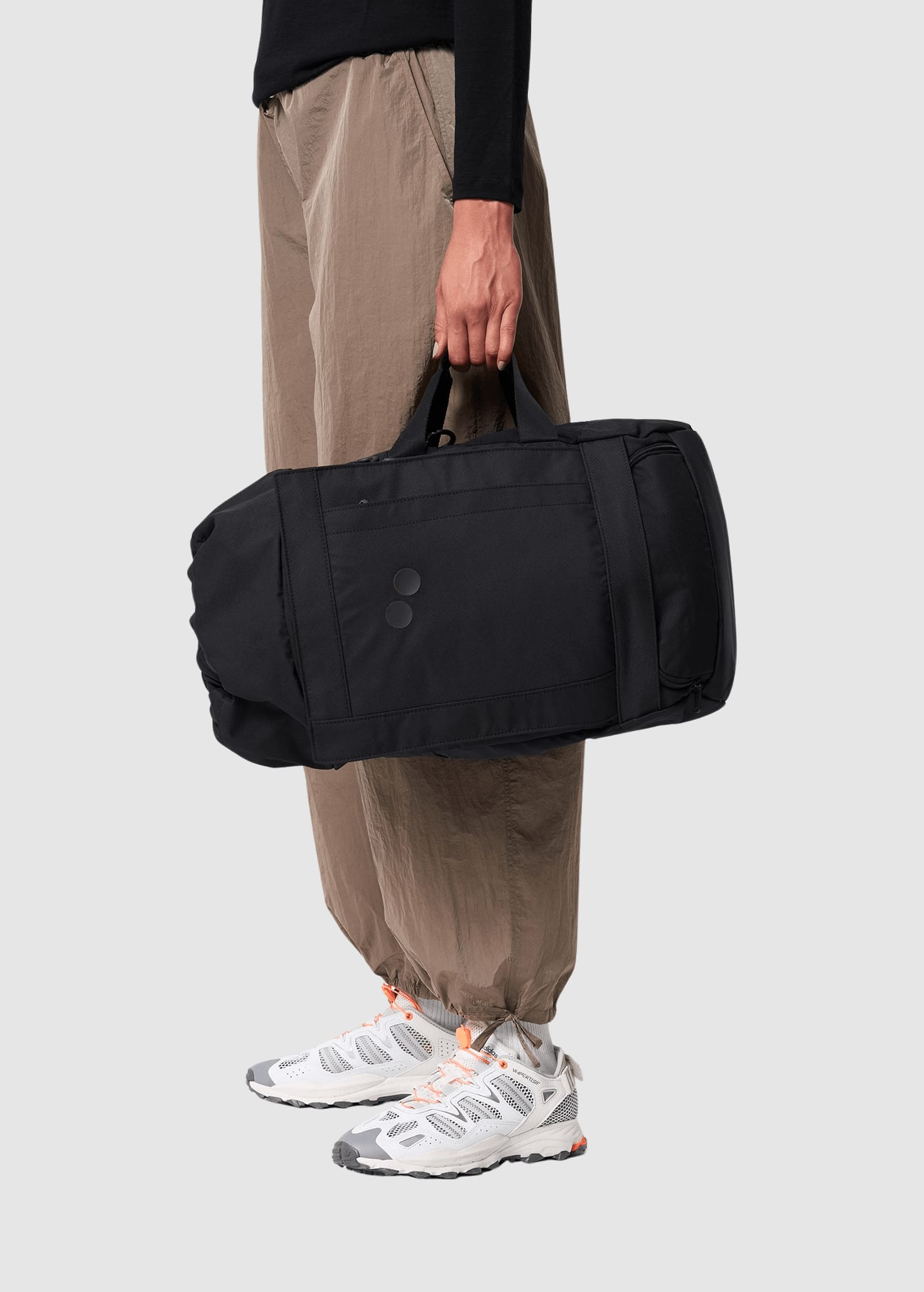 Blok Medium Rooted Black