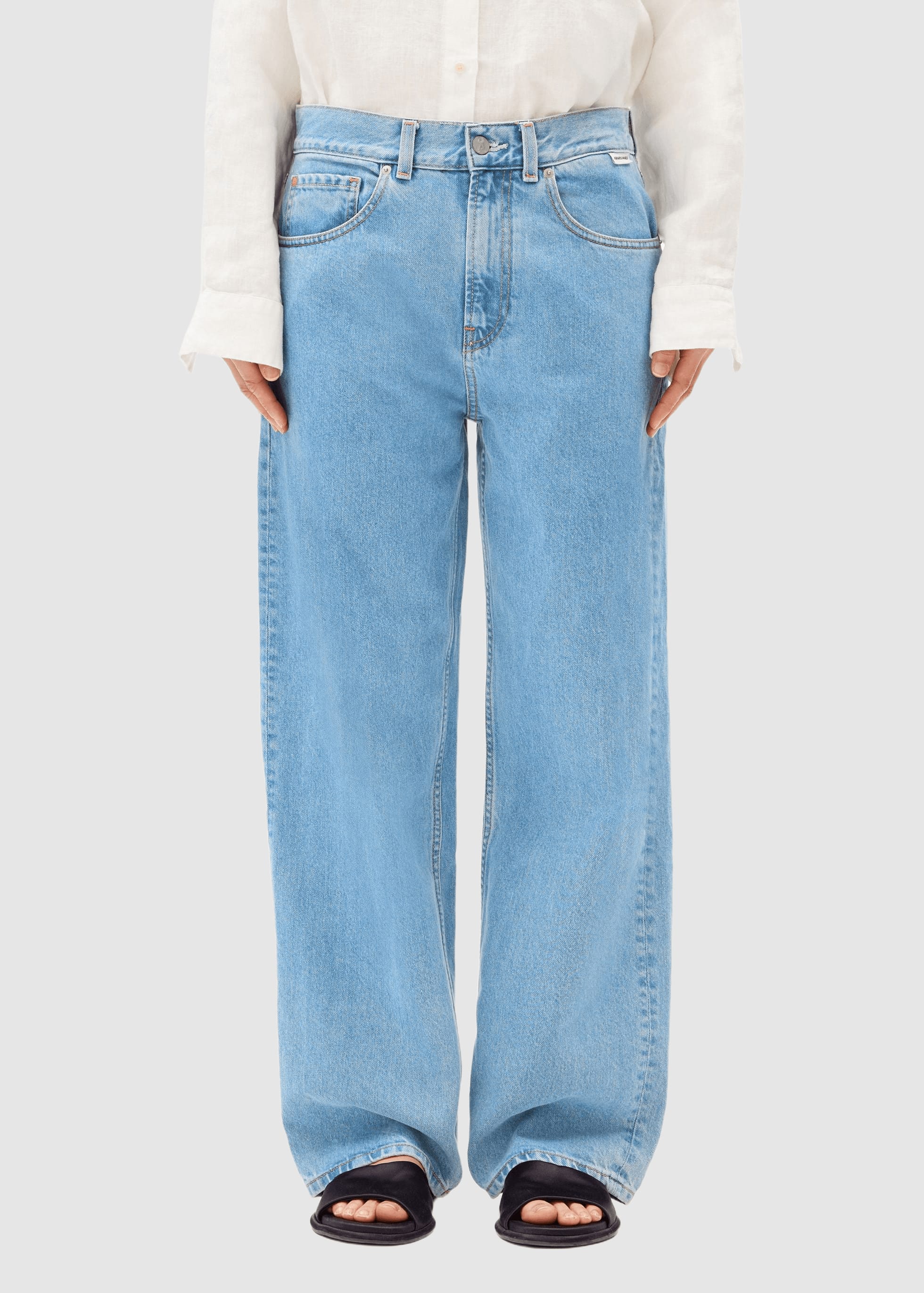 armedangels-haayi-low-waist-baggy-jean-horizon-1.jpeg Haayi Low Waist Baggy Jean Horizon