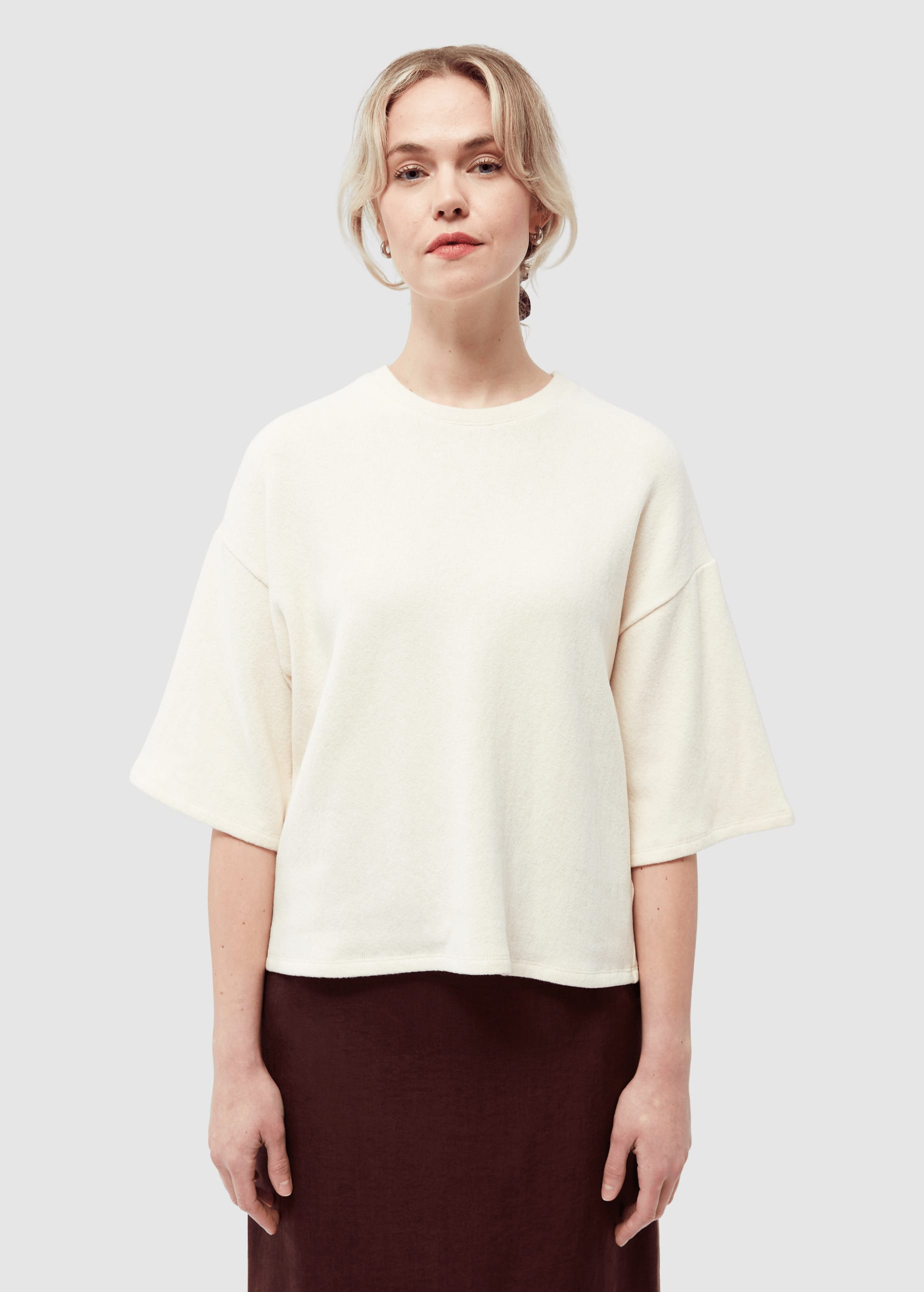 givn-gbselma-off-white-1.jpeg Gbselma Off White