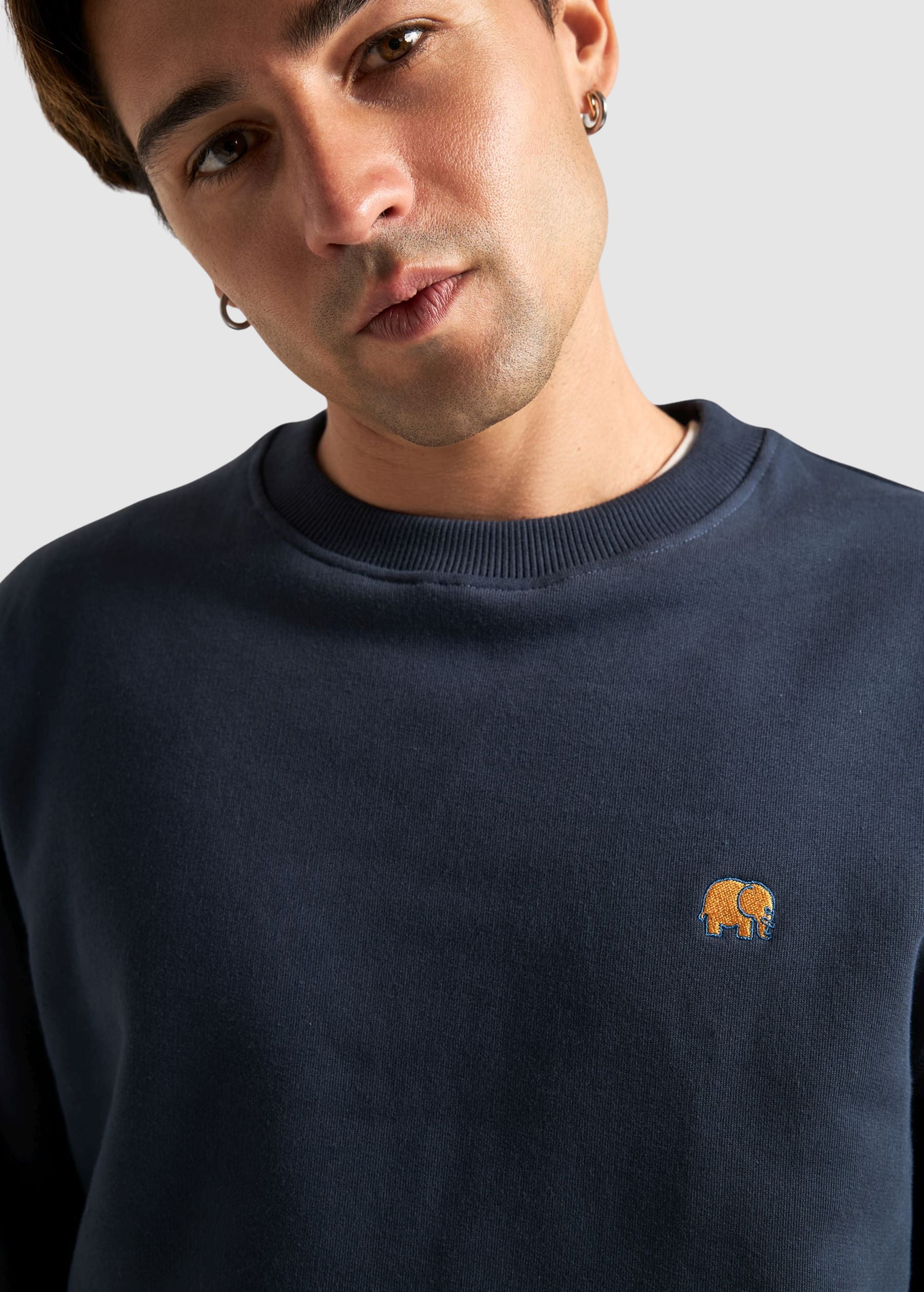 trendsplant-organic-essential-sweater-trendsplant-blue-2.jpeg Organic Essential Sweater Trendsplant Blue