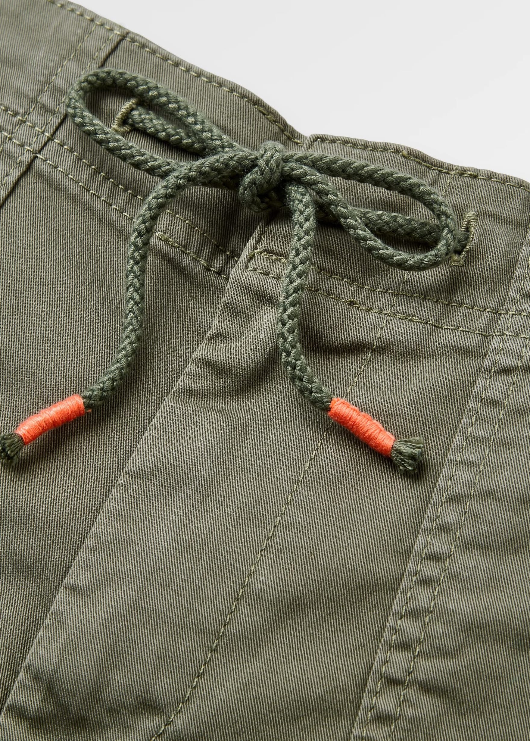 Carriso Short Dusty Olive
