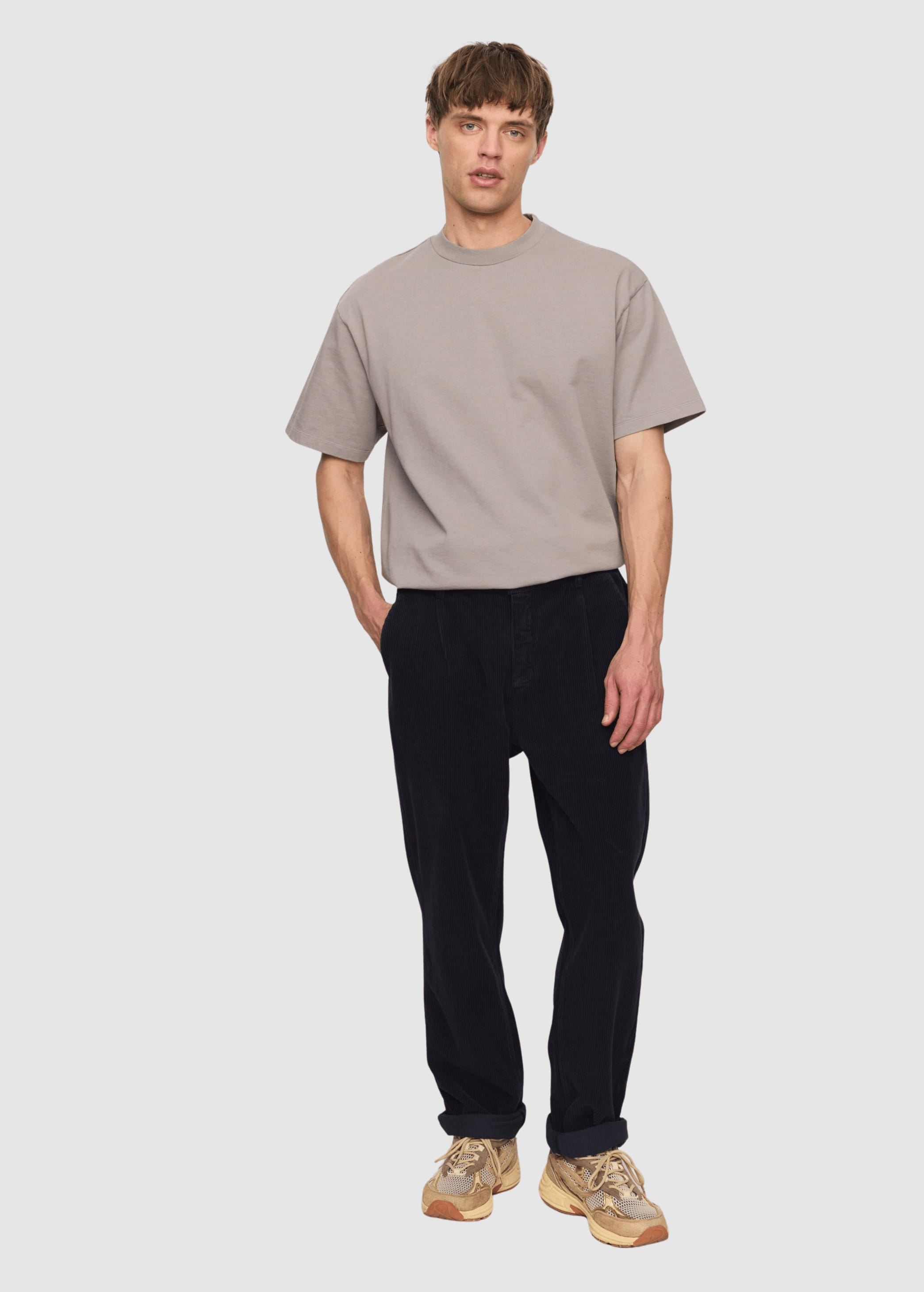 Oak Corduroy Dark Navy
