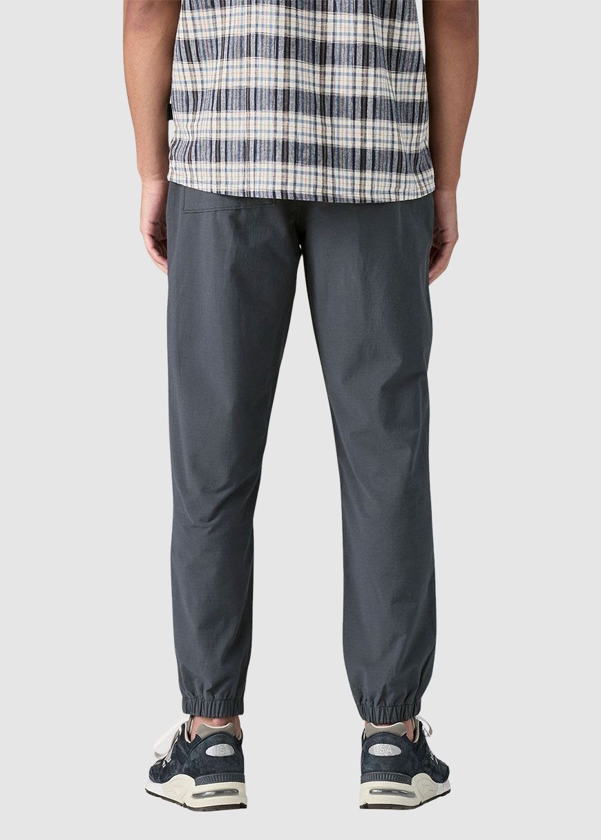 M's Nomader Joggers