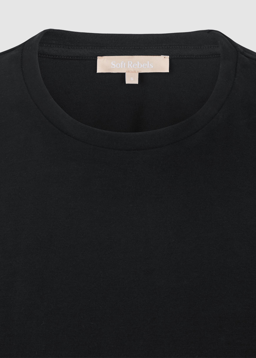 SRWinona 2/4 T-Shirt SRWinona 2/4 T-Shirt