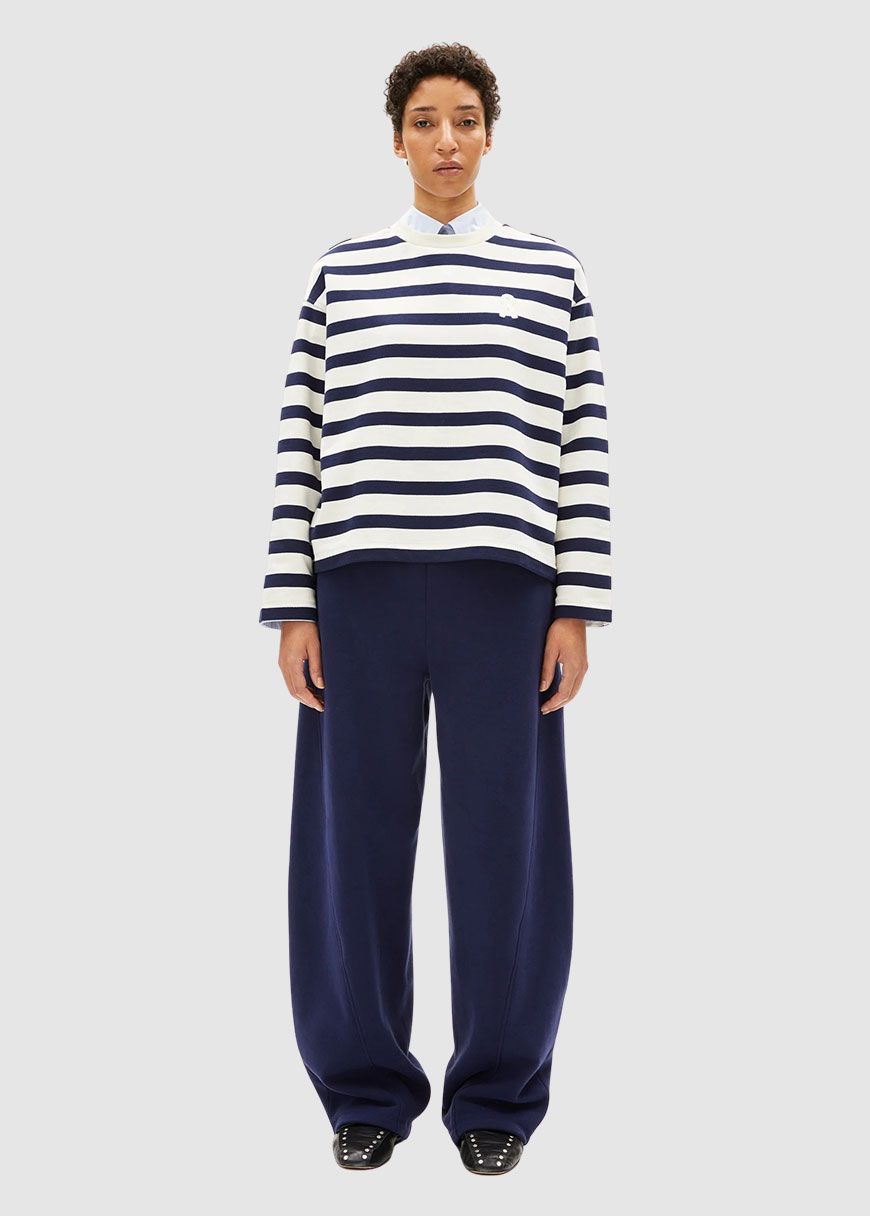 Iconic Å Frankaa Bold