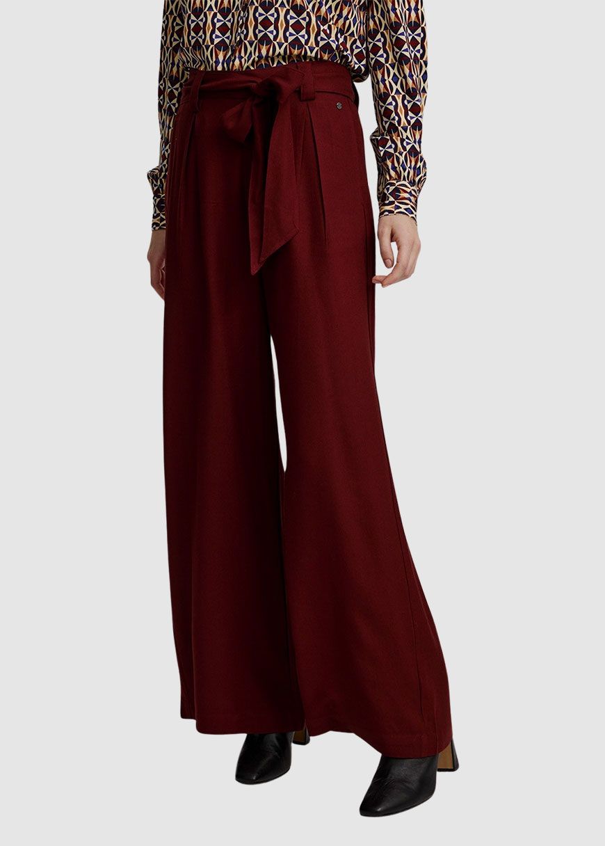 Lockere Hose