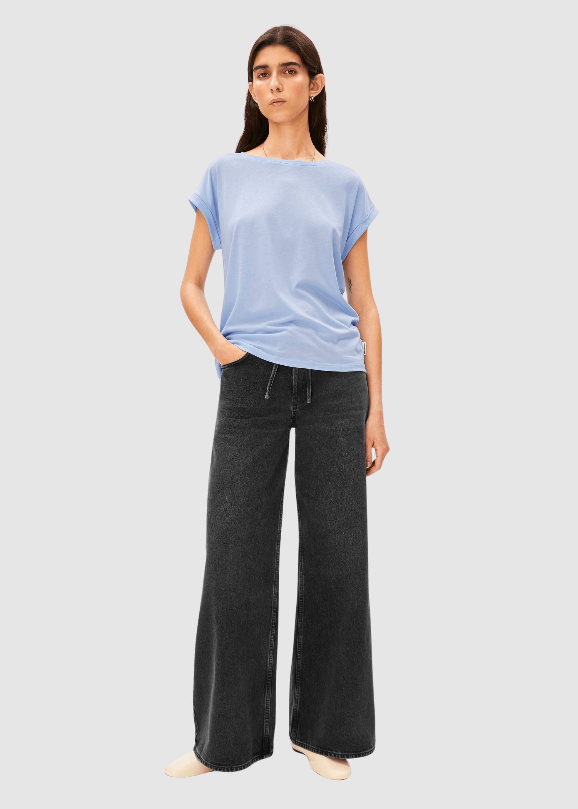 armedangels-jilaana-t-shirt-soft-blue-5.jpeg Jilaana T-Shirt Soft Blue