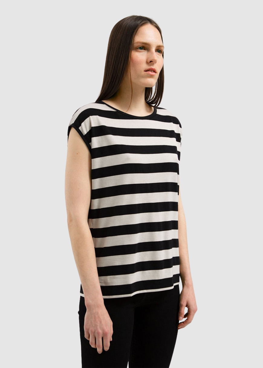 Jilaa Big Stripes Jilaa Big Stripes