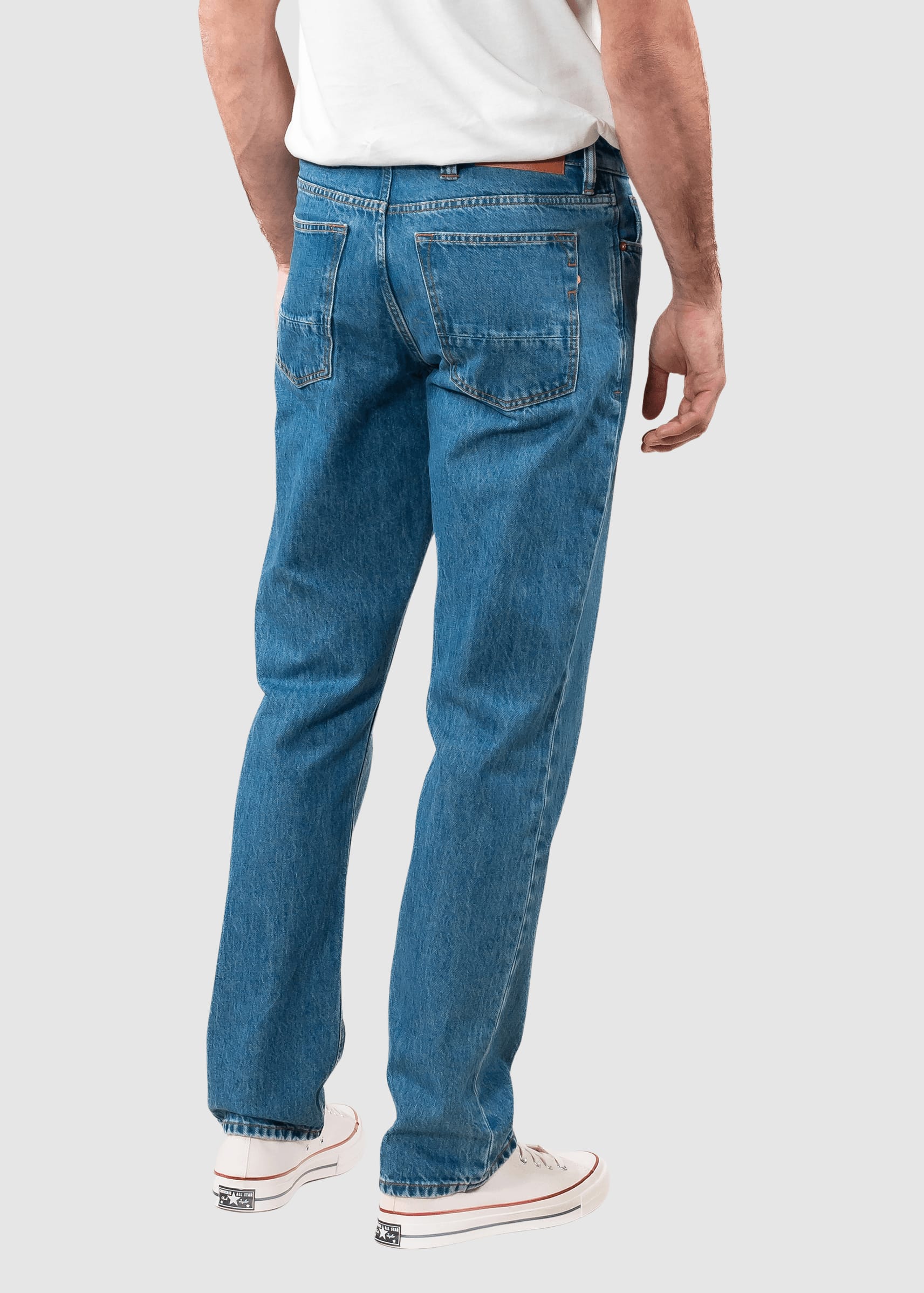 Scott Regular Medium Blue Scott Regular Medium Blue