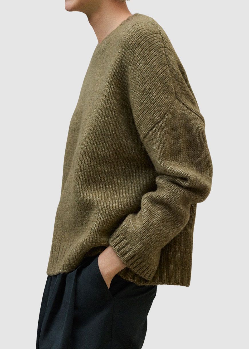 Kiwi Knit Woman