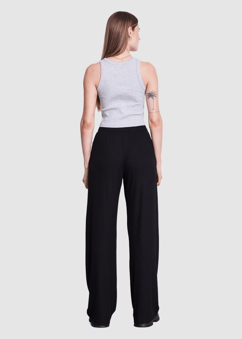 jan-n-june-smilla-black-2.jpeg Smilla Black
