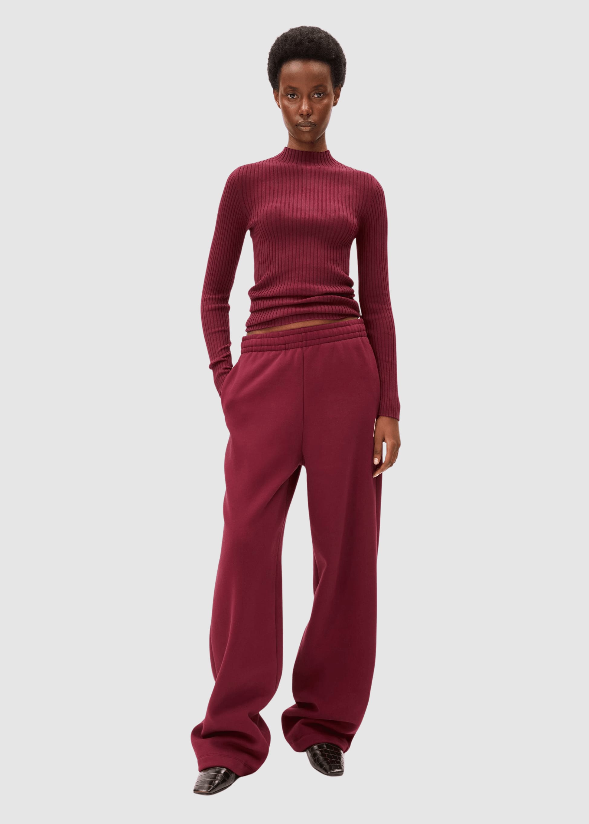 armedangels-alaania-knit-sweater-velvet-red-5.jpeg Alaania Knit Sweater Velvet Red