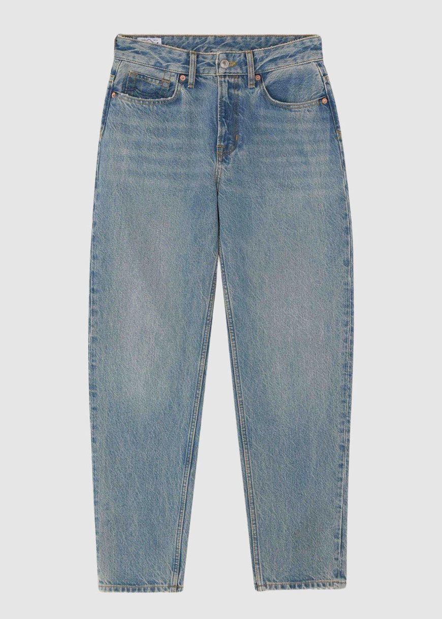 Caroline Cropped Caroline Cropped