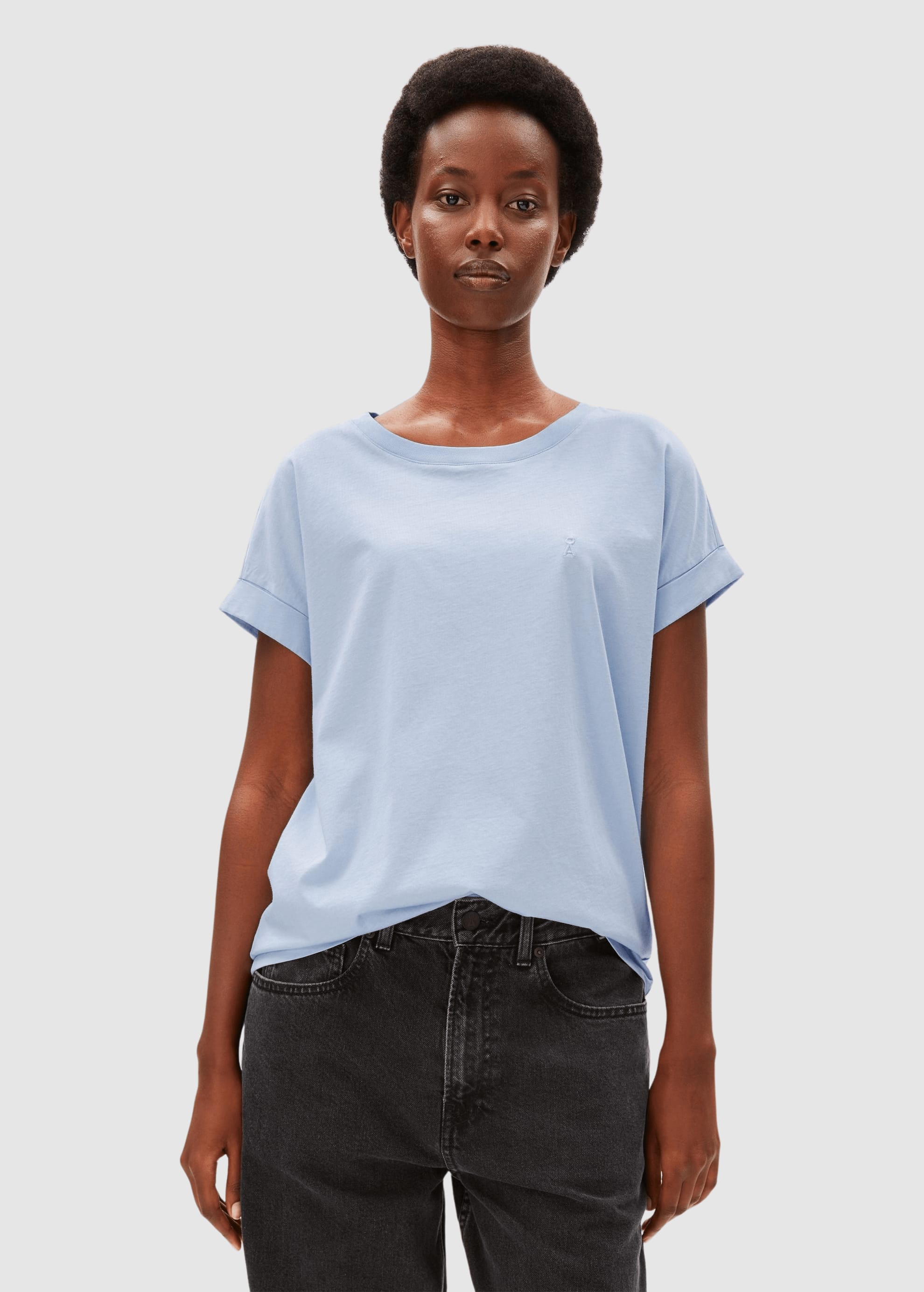 armedangels-idaara-t-shirt-soft-blue-1.jpeg Idaara T-Shirt Soft Blue