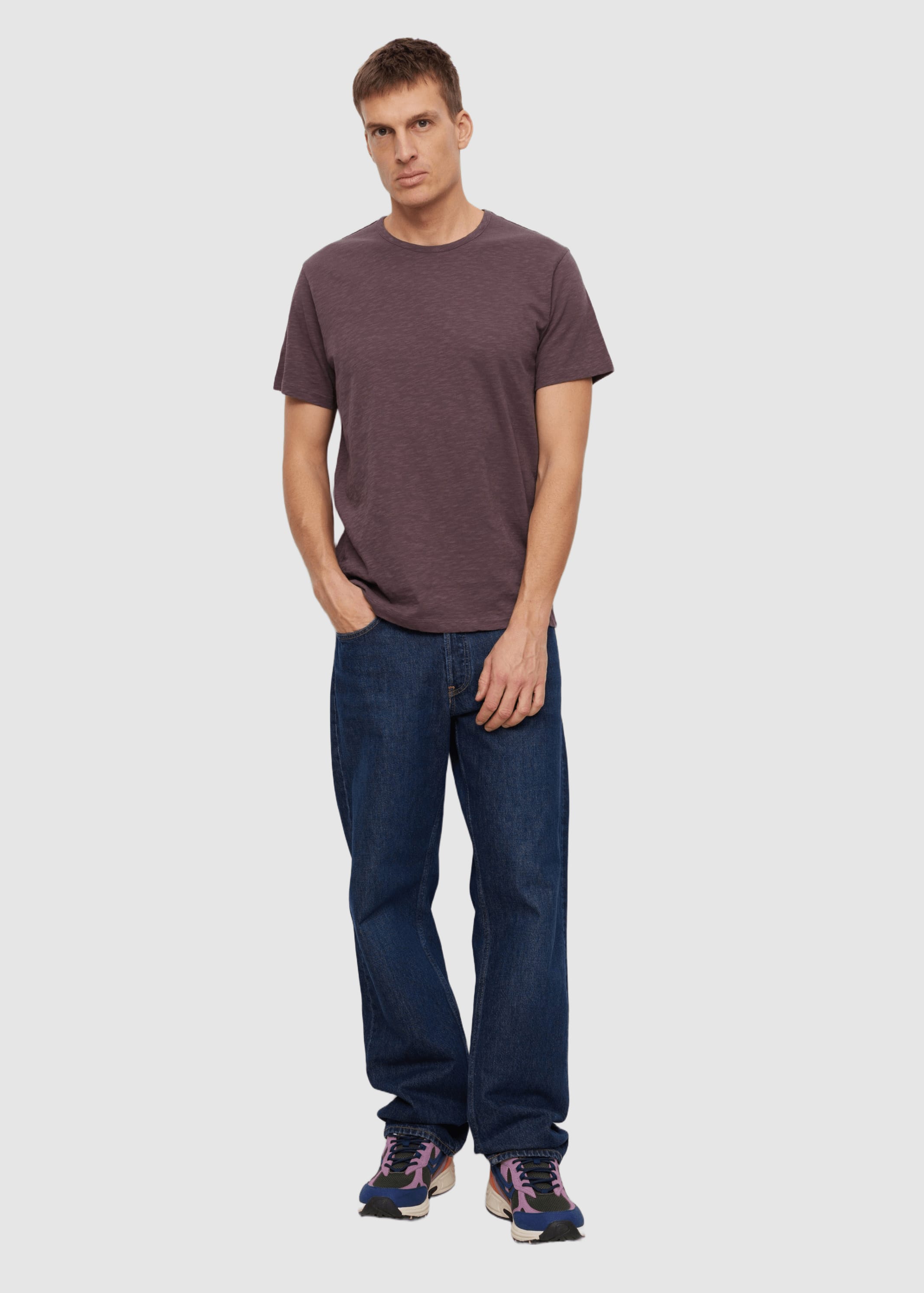 recolution-bay-dark-grape-3.jpeg Bay Dark Grape