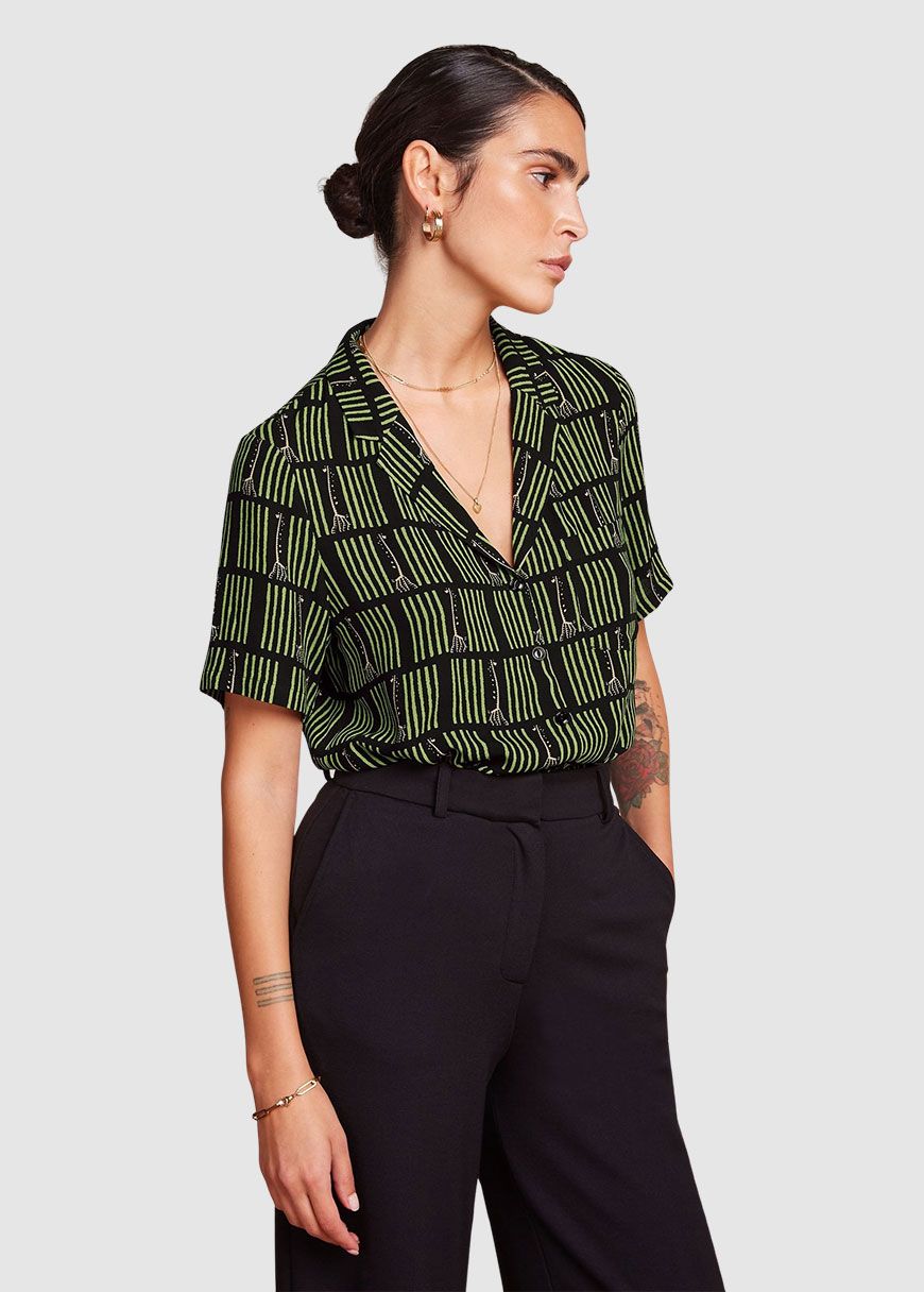 Bella Blouse Medina