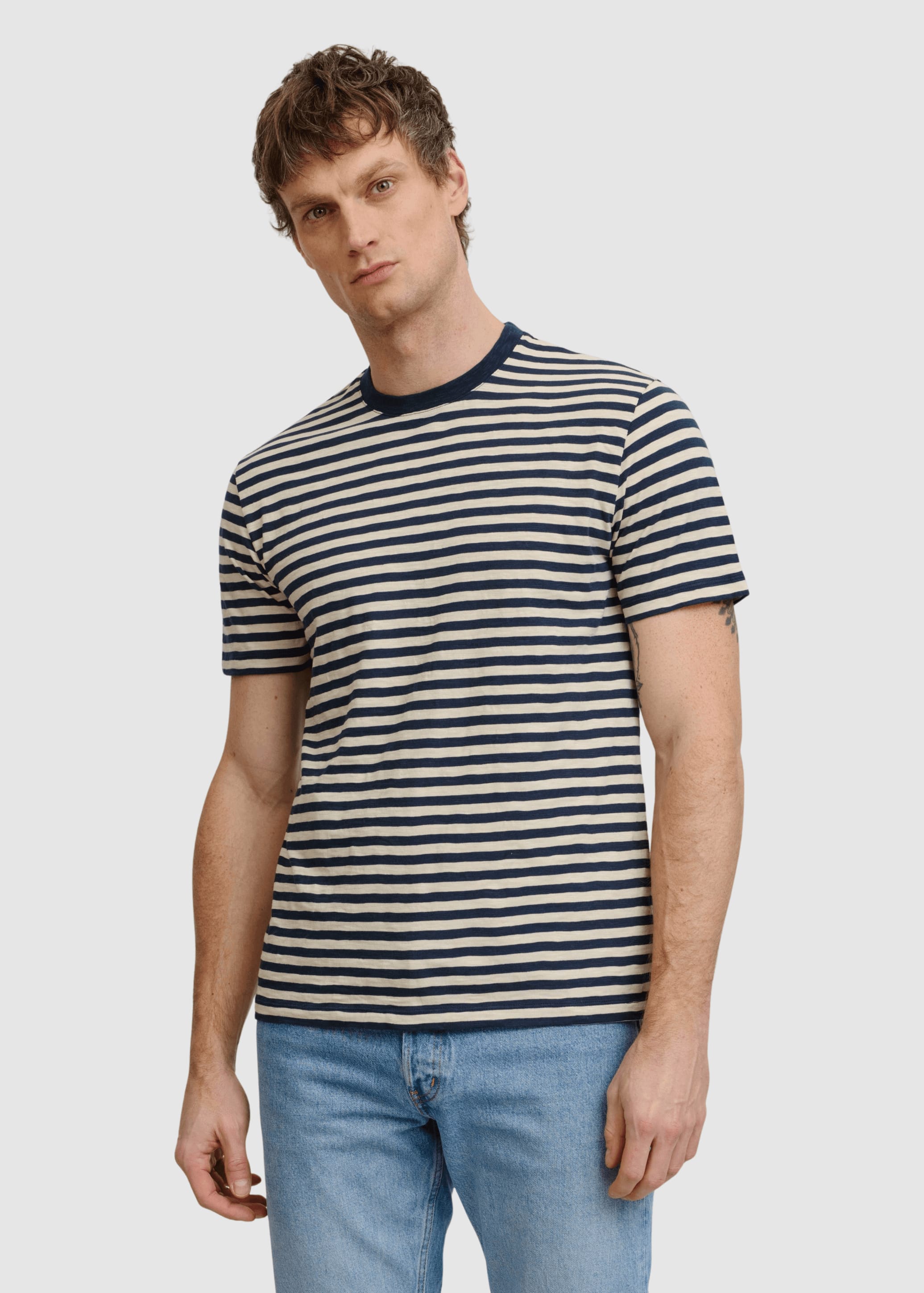 T-Shirt Delonix Stripes Dark Navy T-Shirt Delonix Stripes Dark Navy