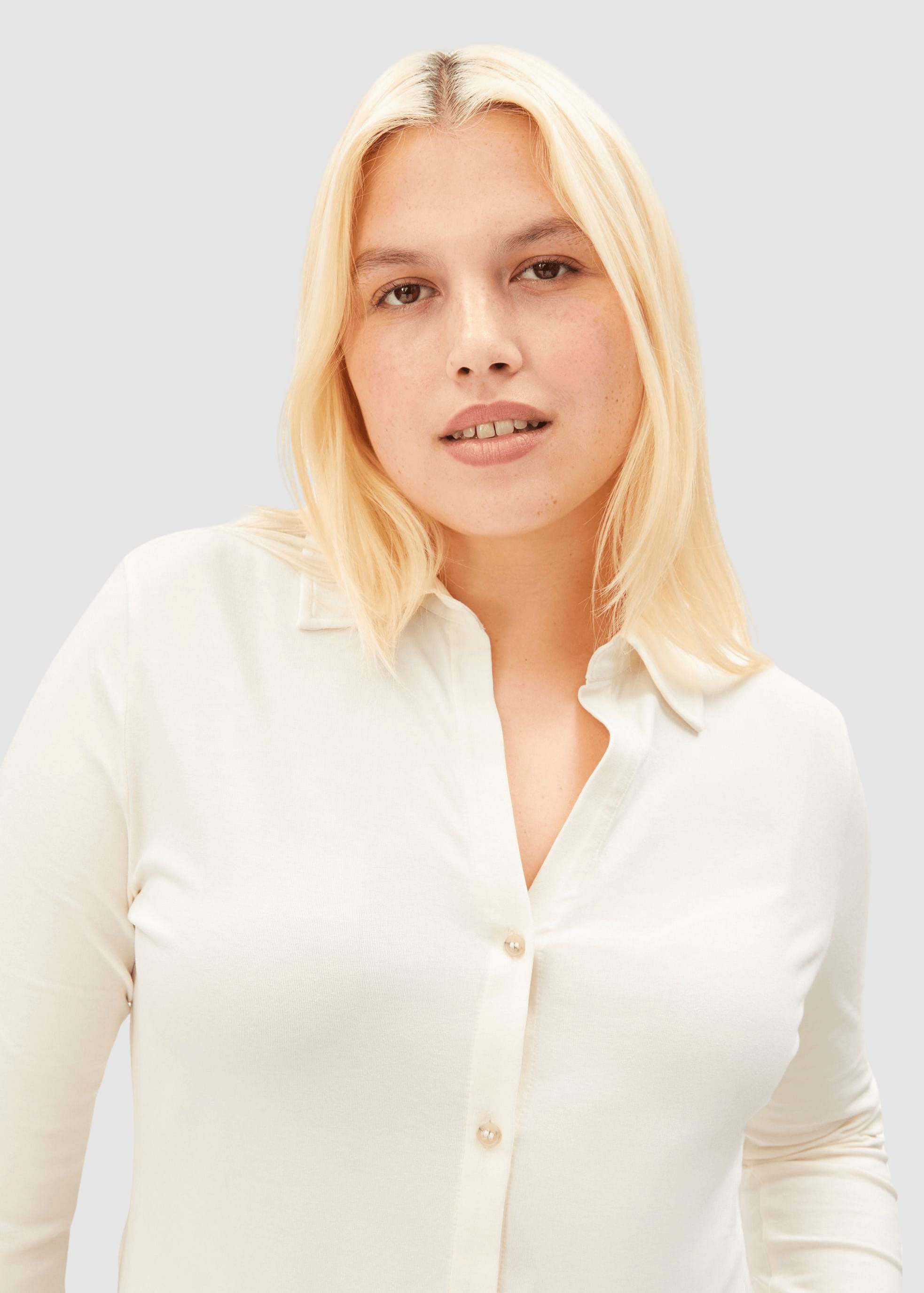 armedangels-nalaannia-blouse-oatmilk-3.jpeg Nalaannia Blouse Oatmilk