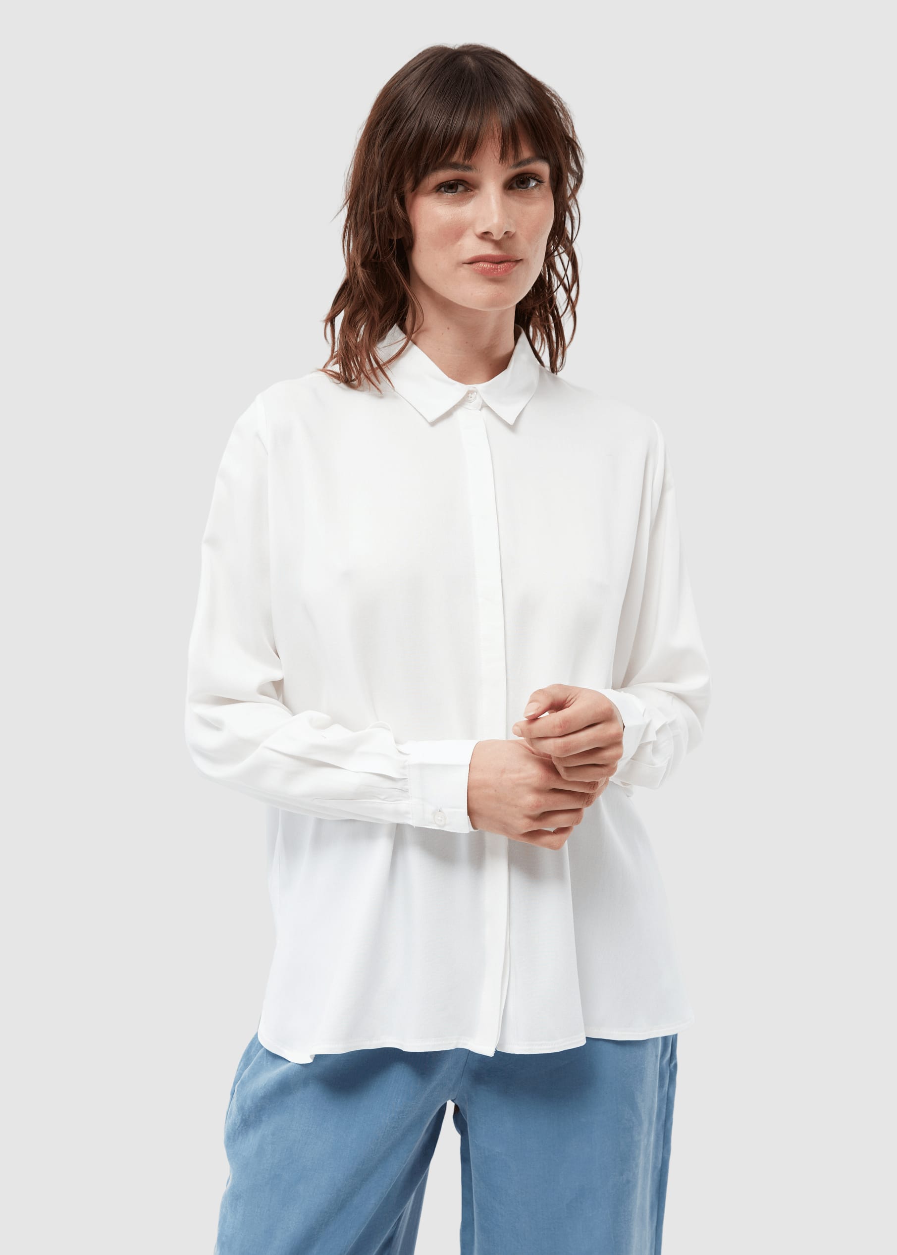 givn-gbiva-white-1.jpeg Gbiva White