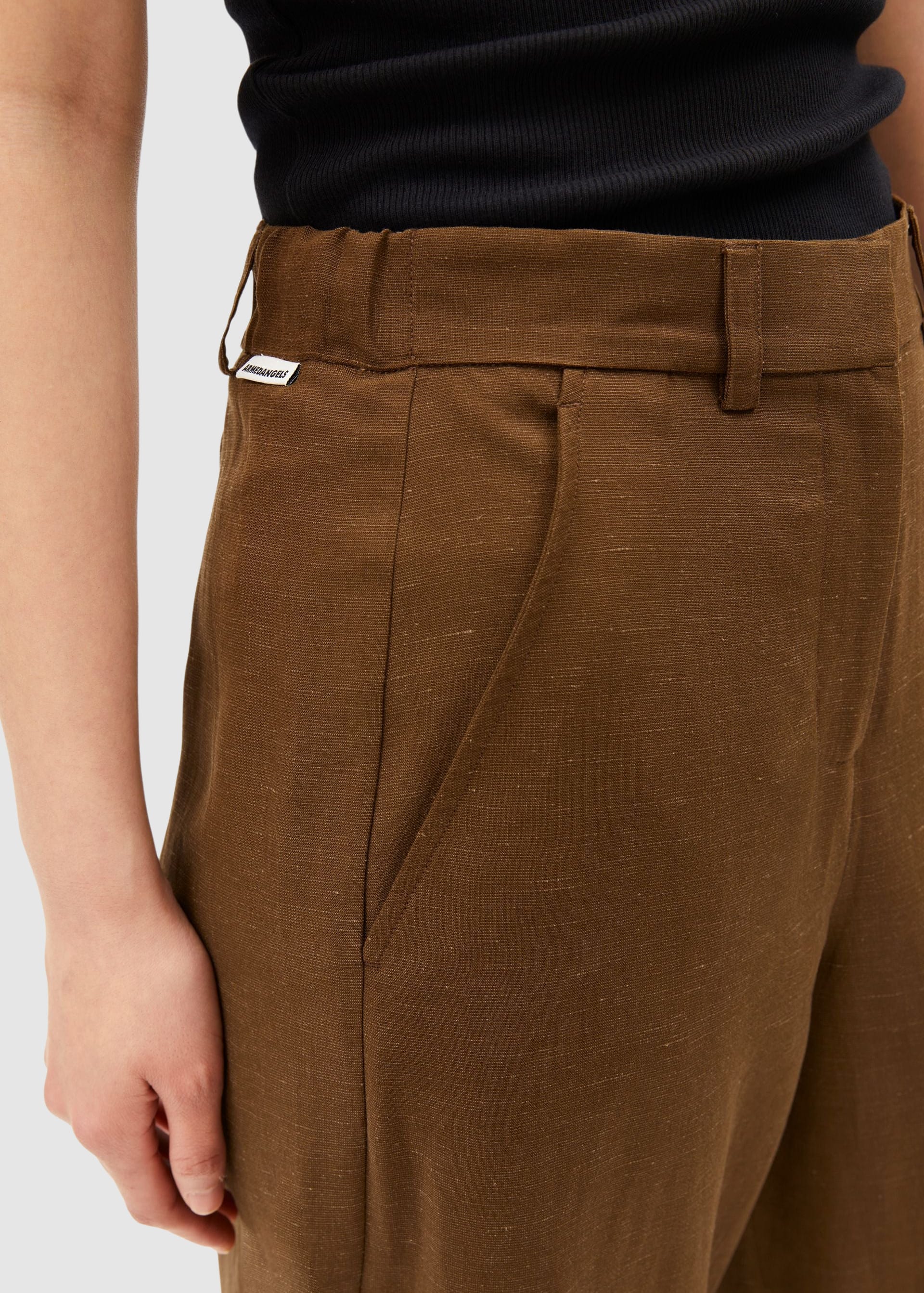 Caarunus Lino Pant Dried Palm