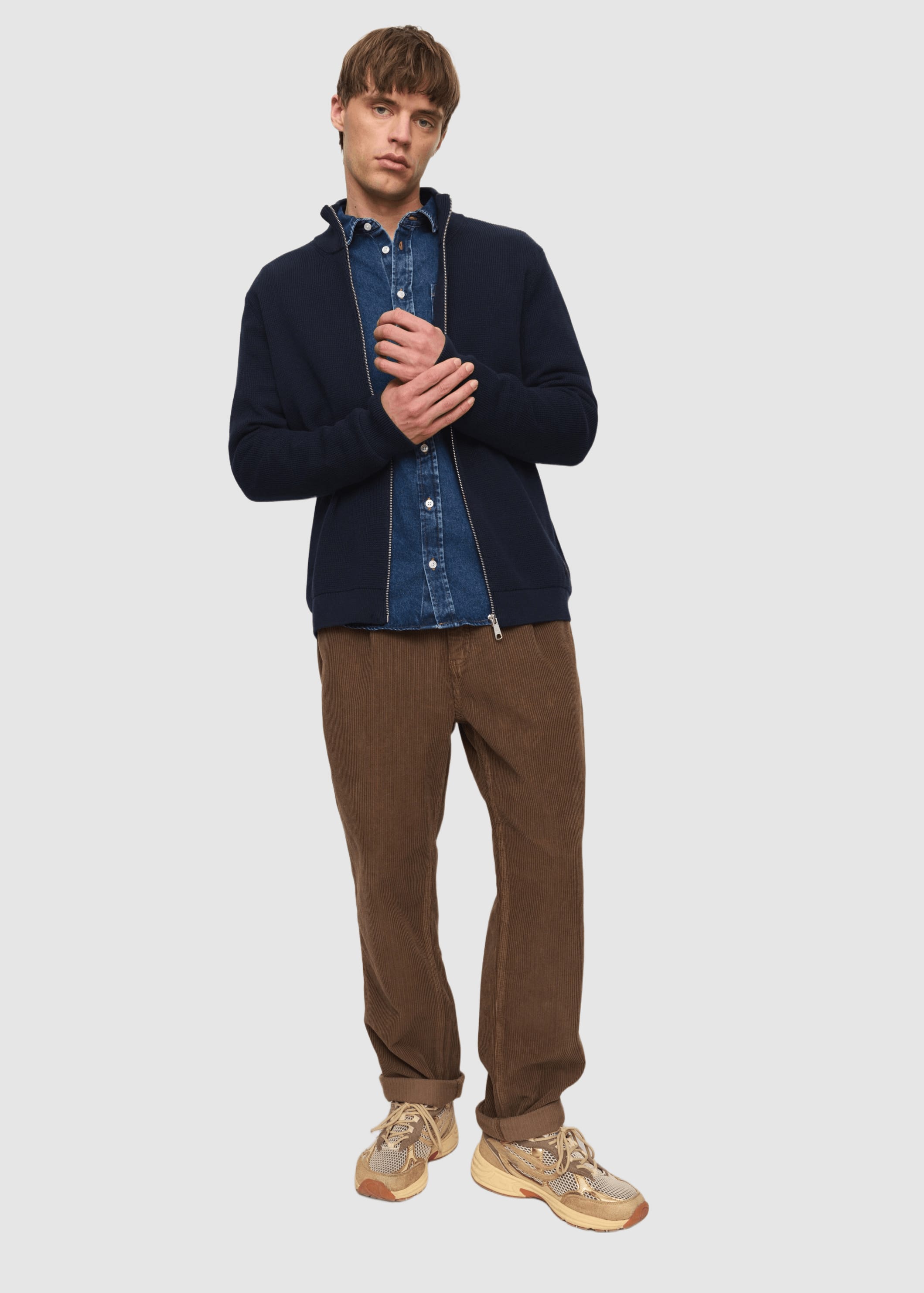 recolution-tarragon-dark-navy-3.jpeg Tarragon Dark Navy