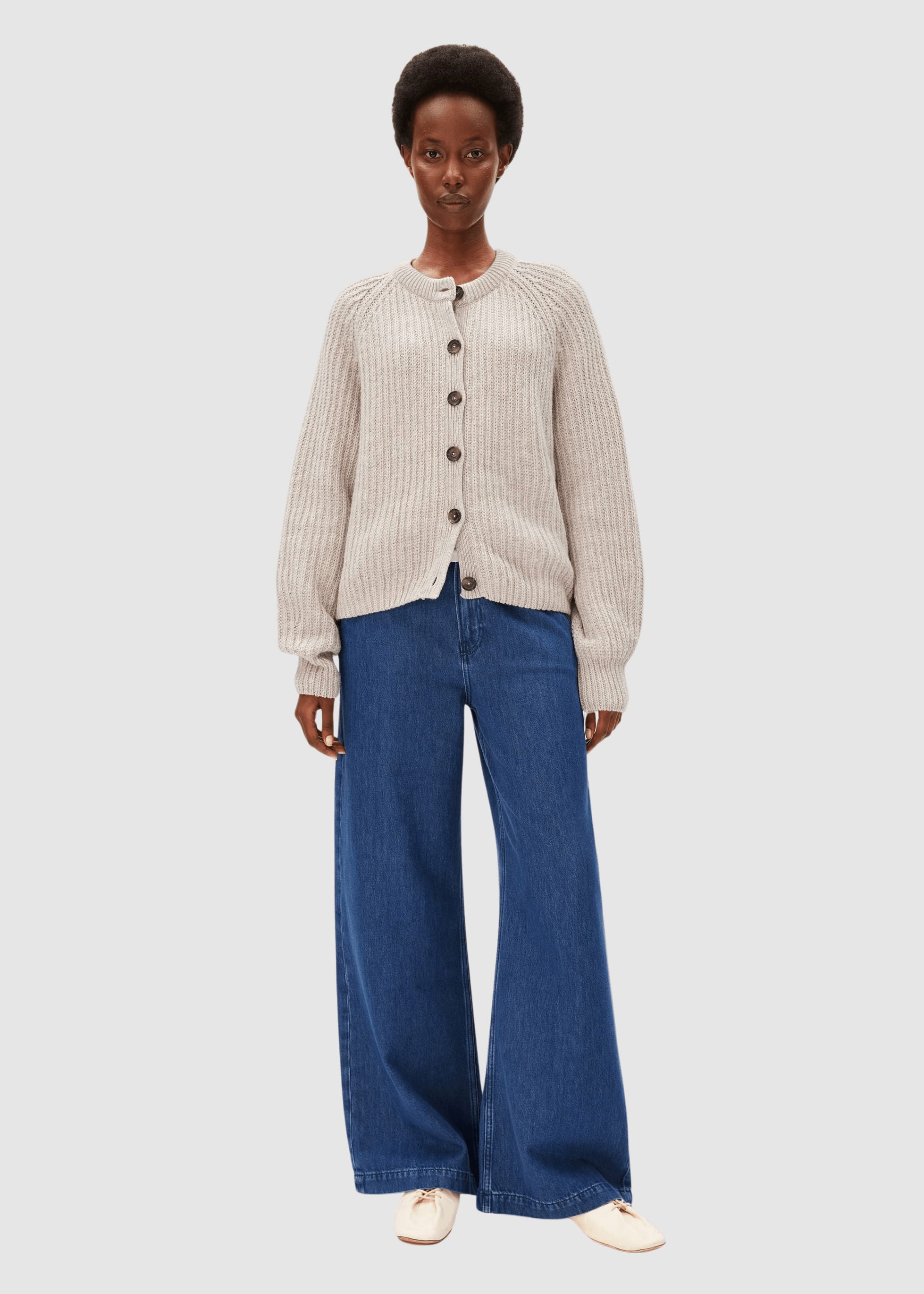 armedangels-rib-knit-cardigan-honey-melange-5.jpeg Rib Knit Cardigan Honey Melange