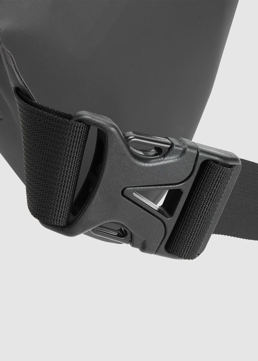 Tide Recycled Nylon Hip Pack